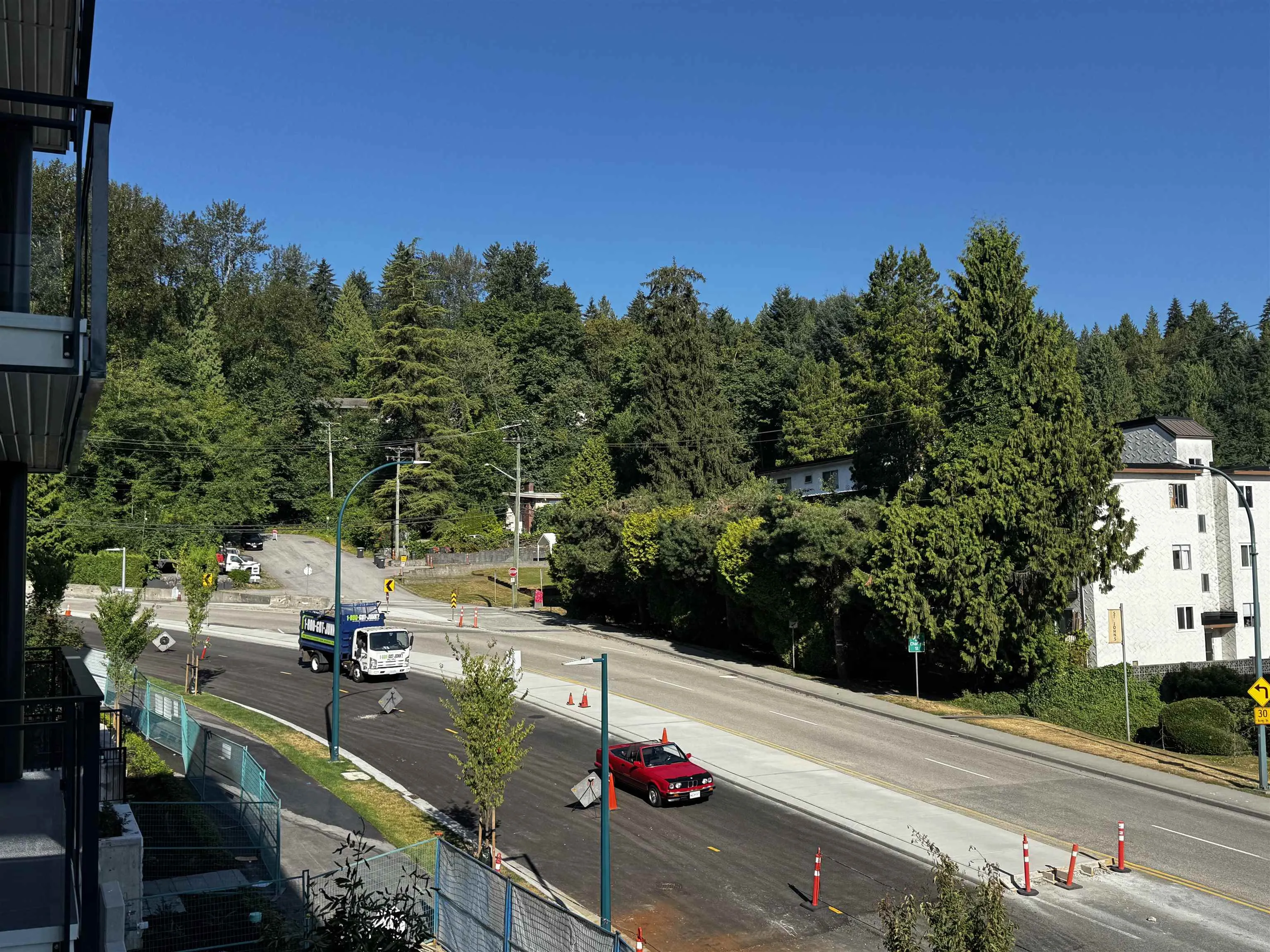 305 2015 St Johns St, Port Moody, Bc Street