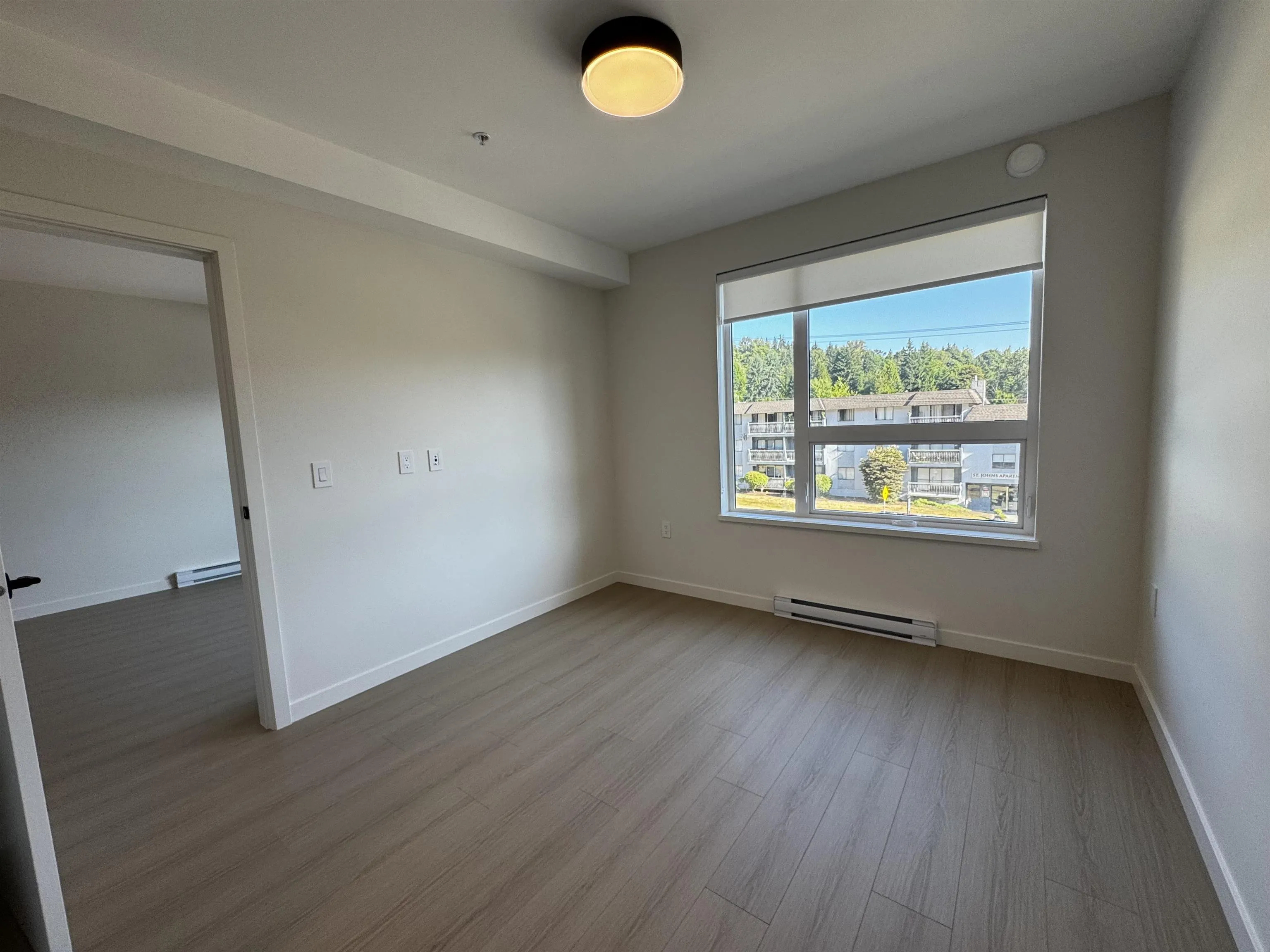 305 2015 St Johns St, Port Moody, Bc Street