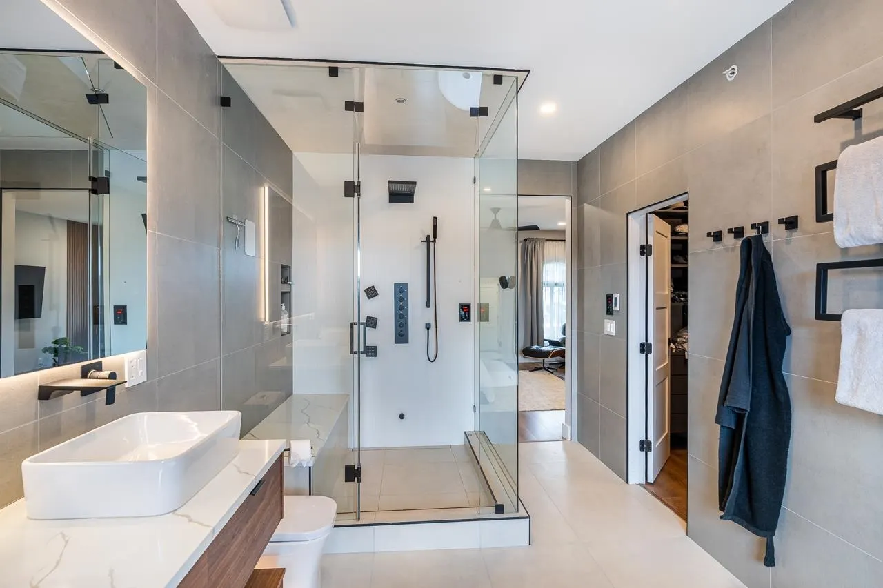 13 915 Fort Fraser Rise
