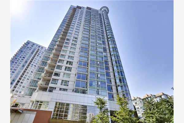 1708 198 Aquarius Mews