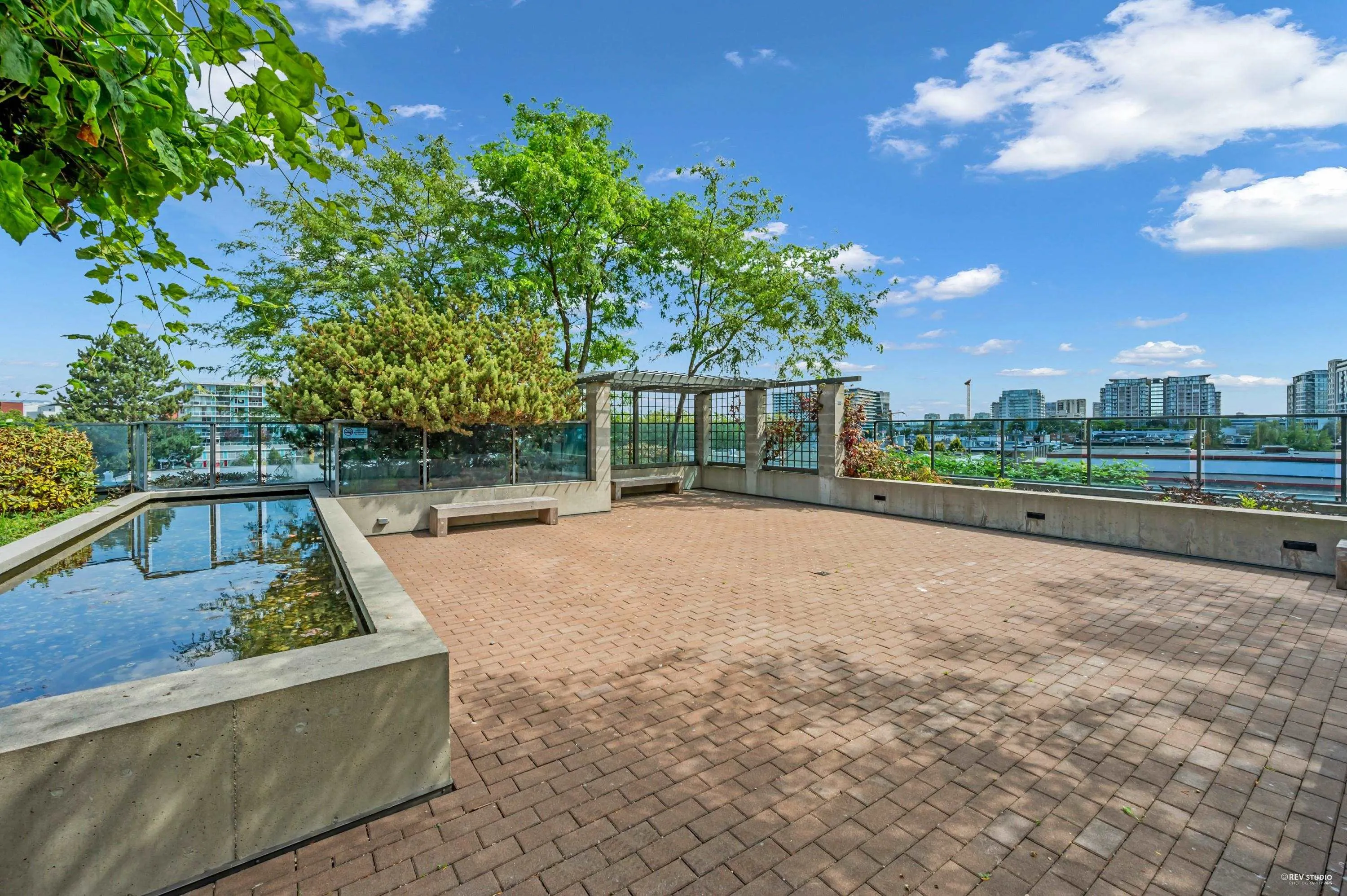 1505 7117 Elmbridge Way