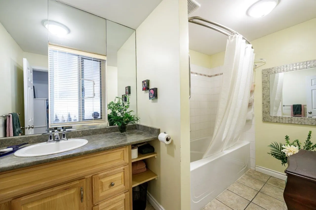 1061 Gladwin Drive
