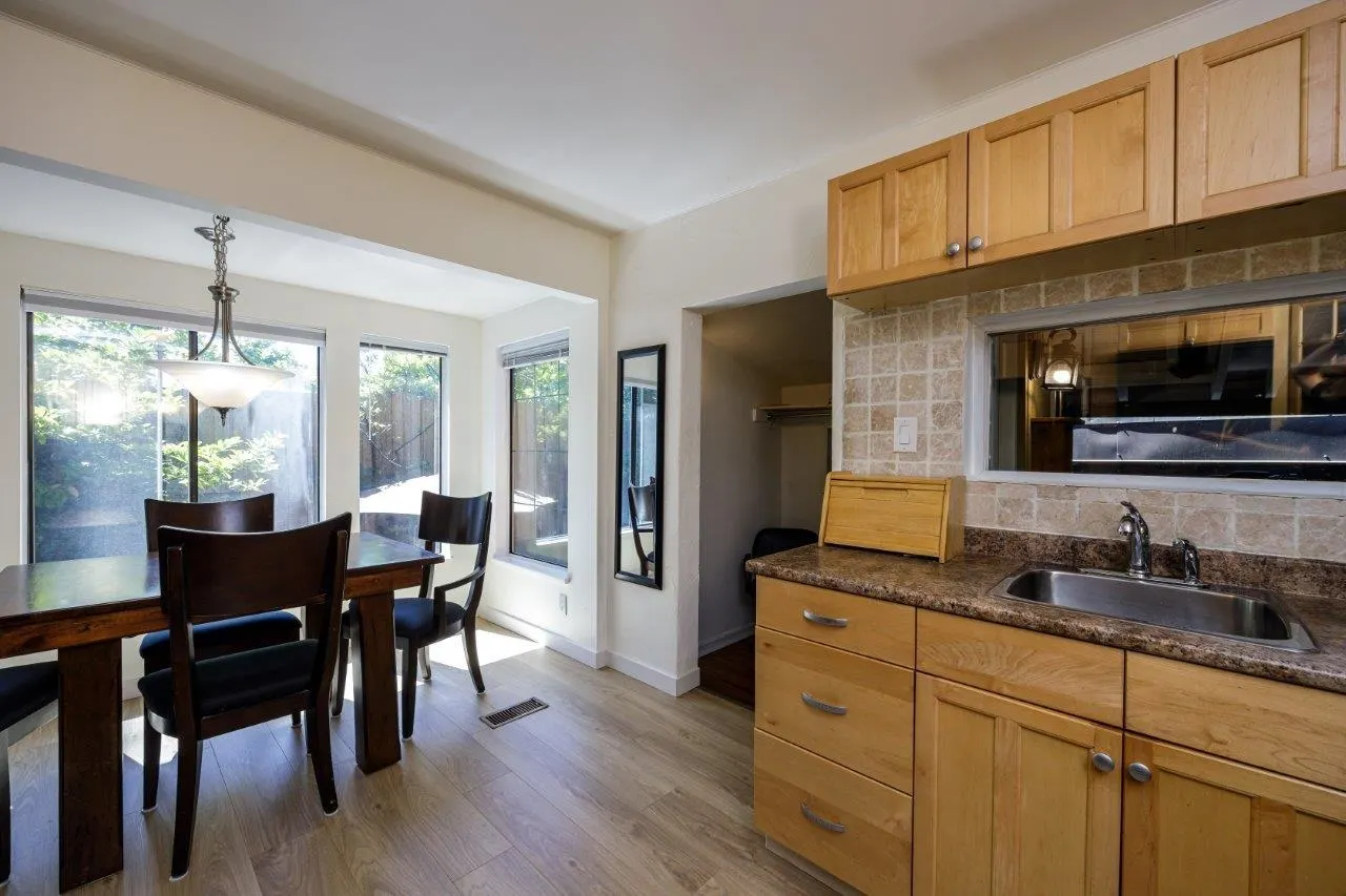 1061 Gladwin Drive