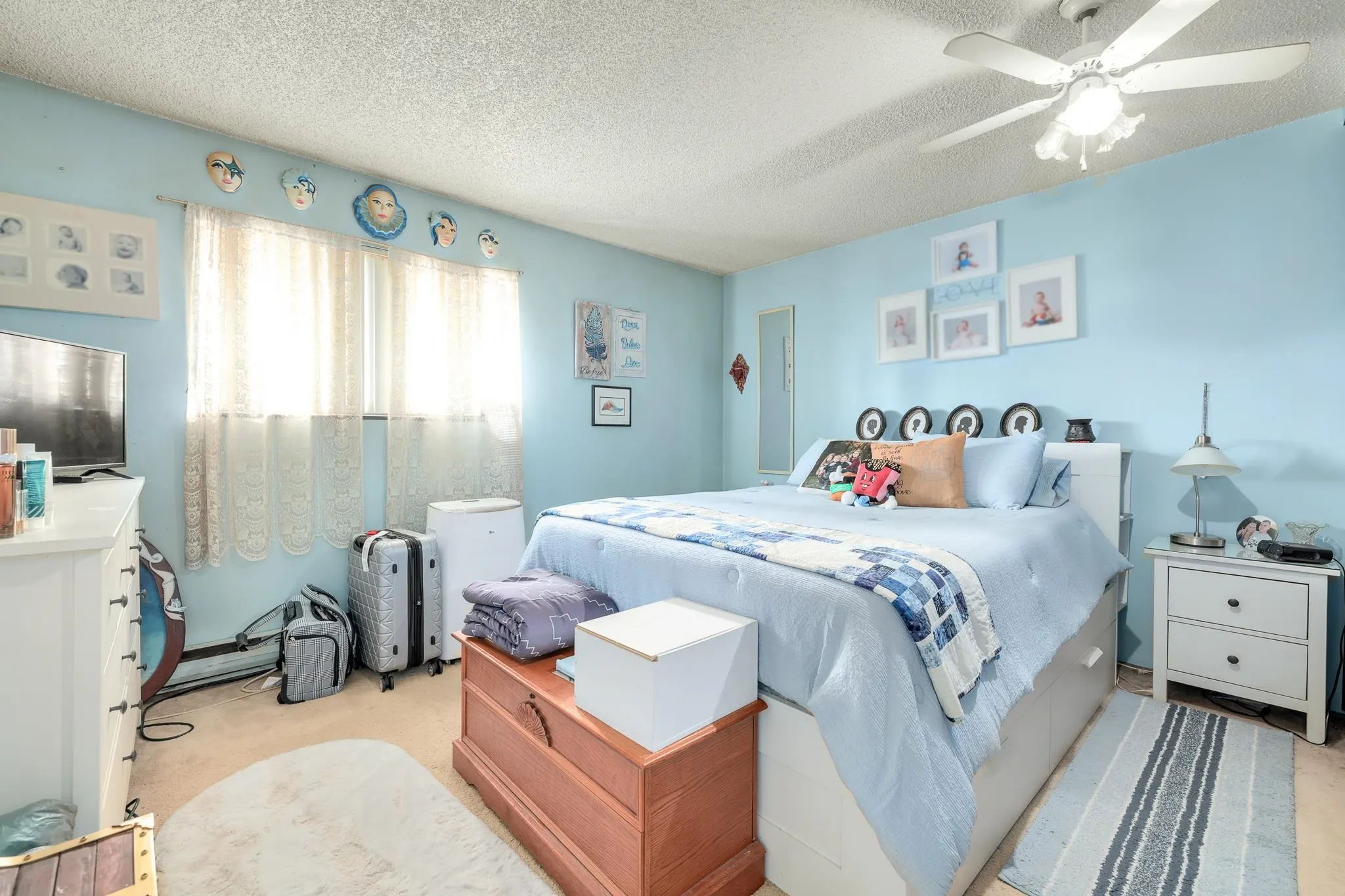 10582 Holly Park Lane