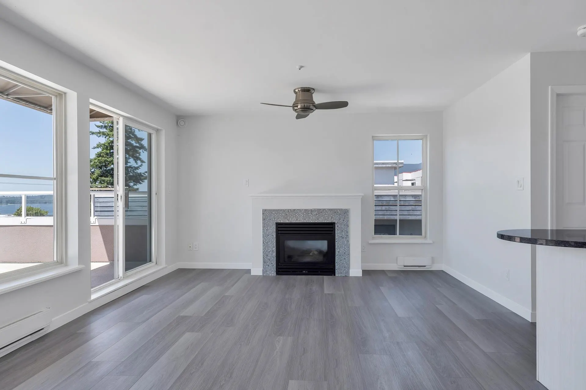 404 245 St. Davids Avenue