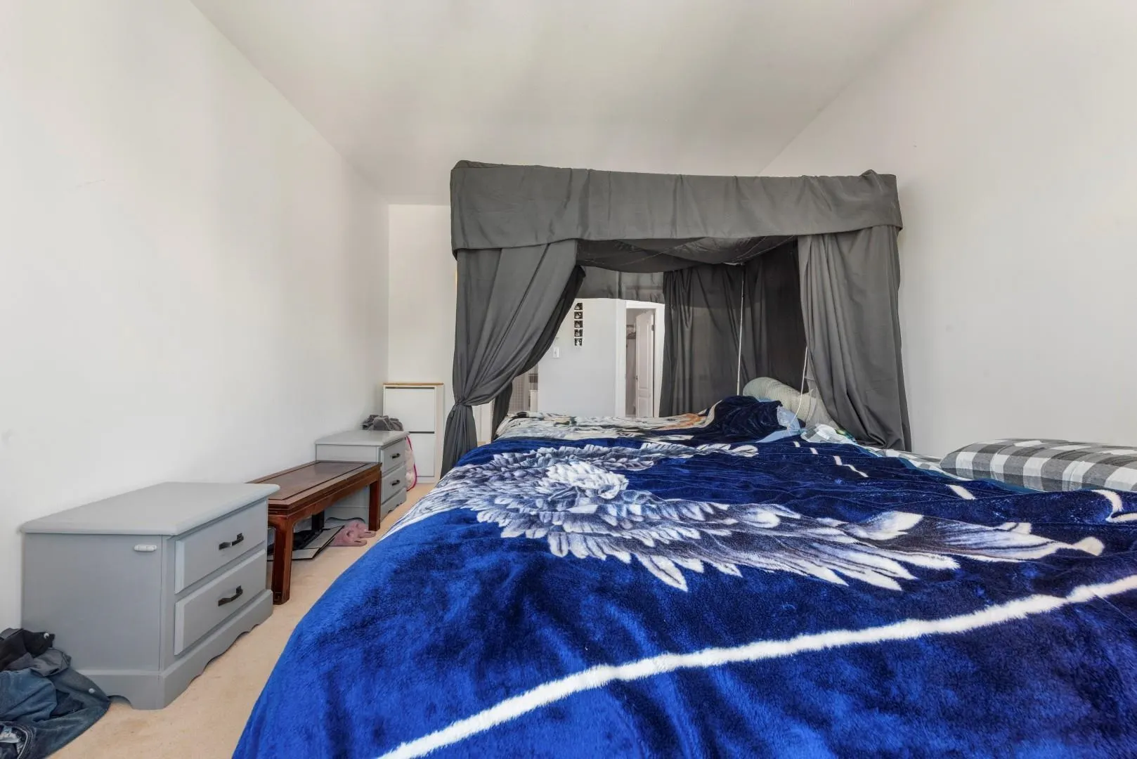 308 8680 Lansdowne Road
