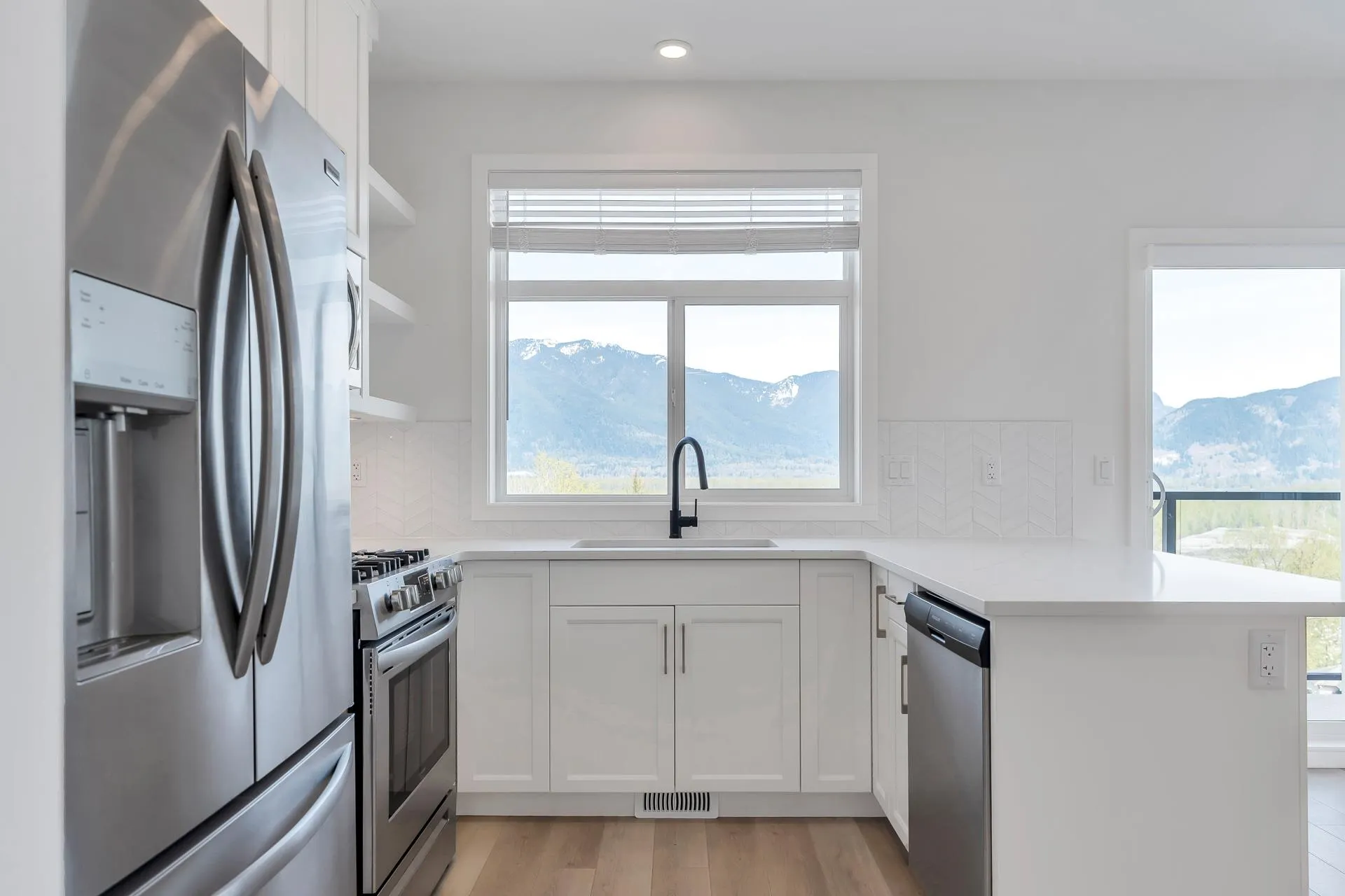 21 43998 Chilliwack Mountain Road