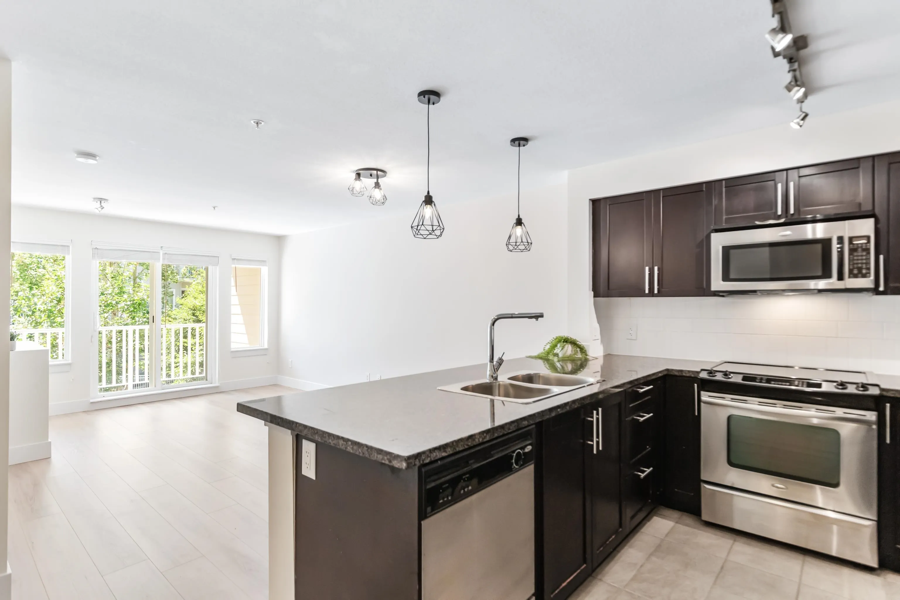 210 12283 224 Street