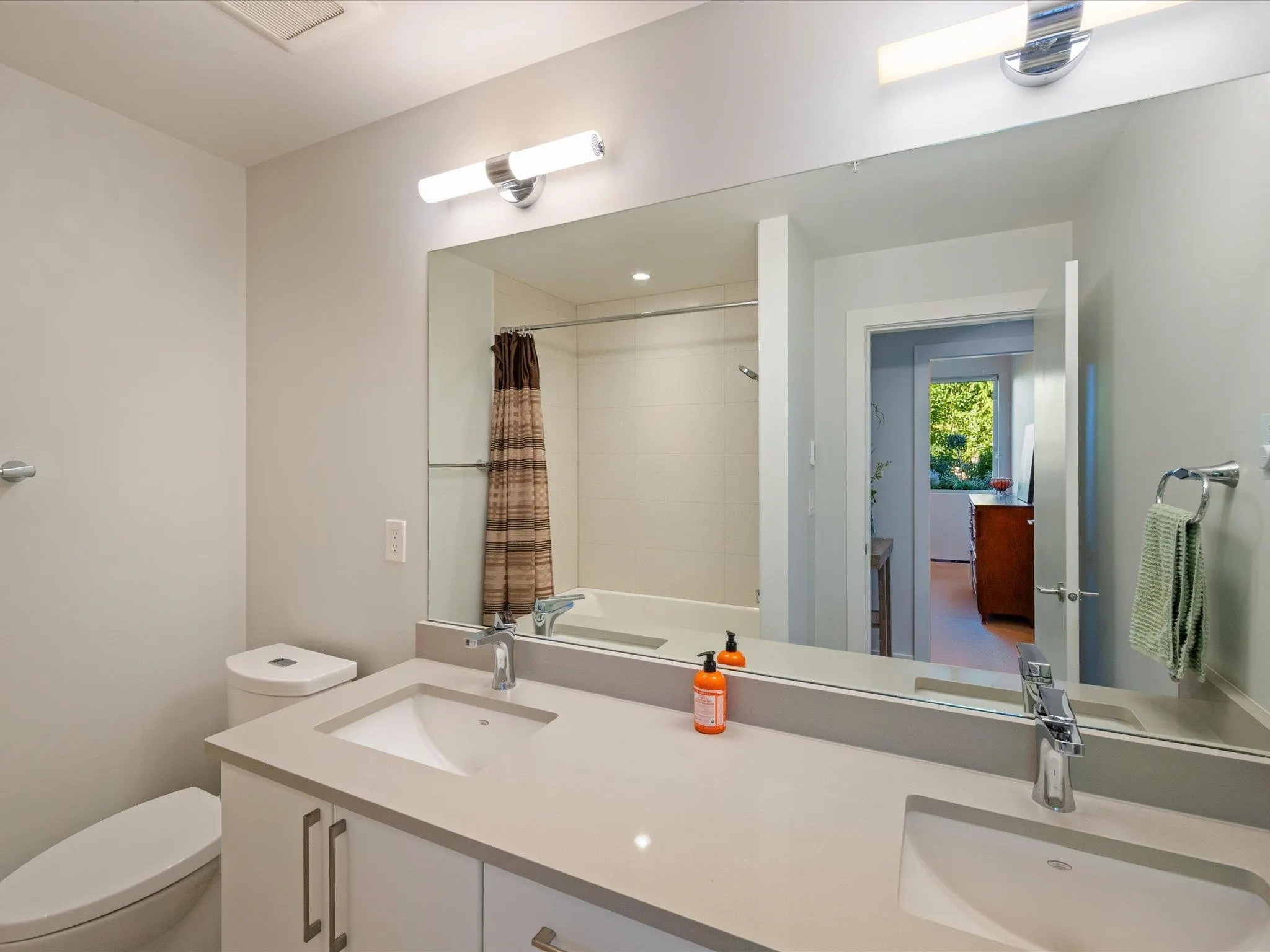 105 41328 Skyridge Place