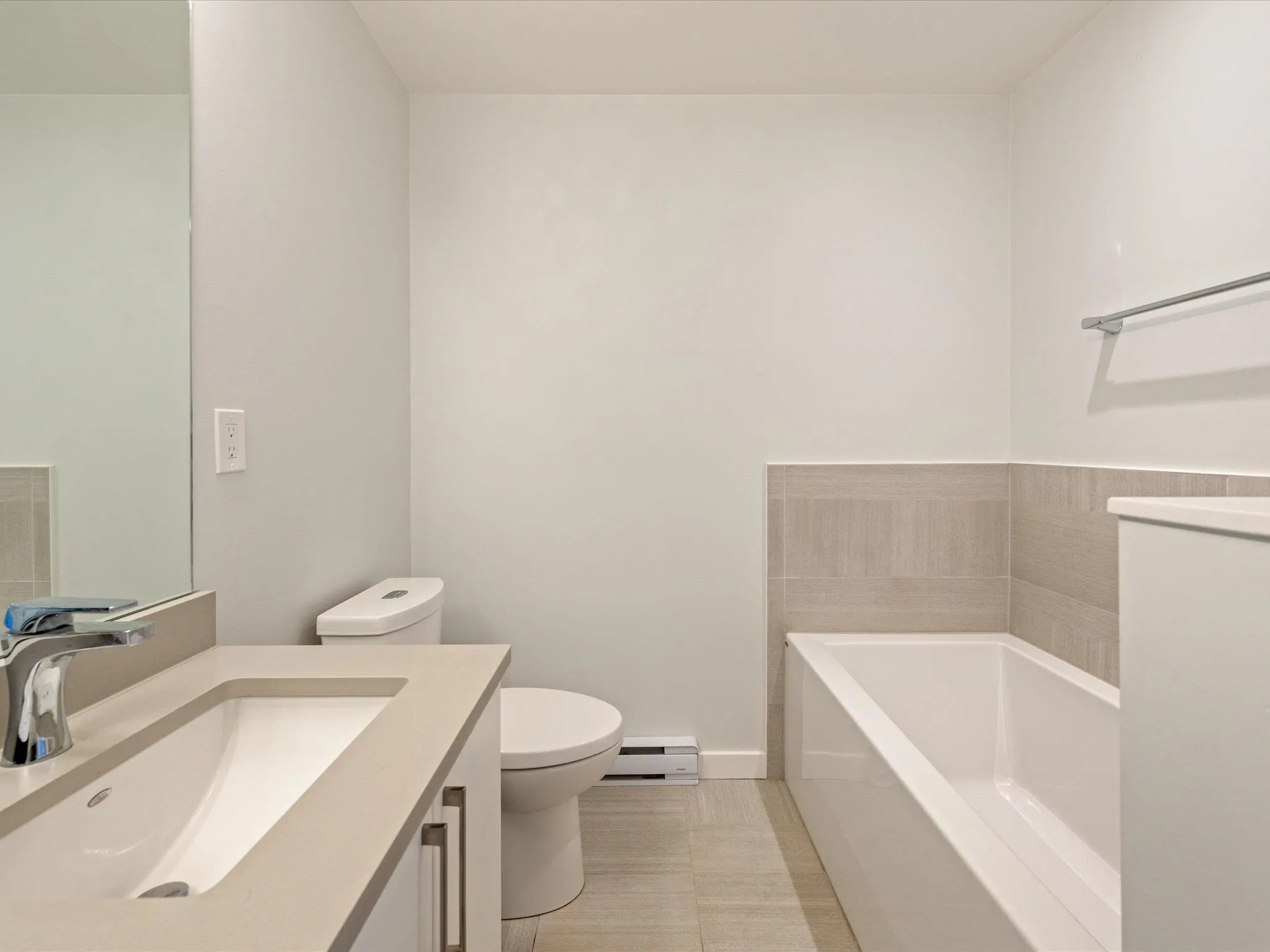 105 41328 Skyridge Place