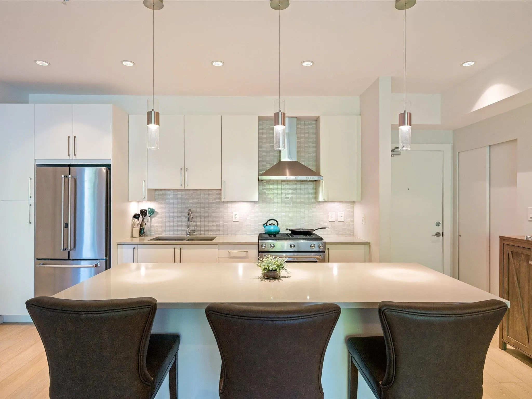 105 41328 Skyridge Place