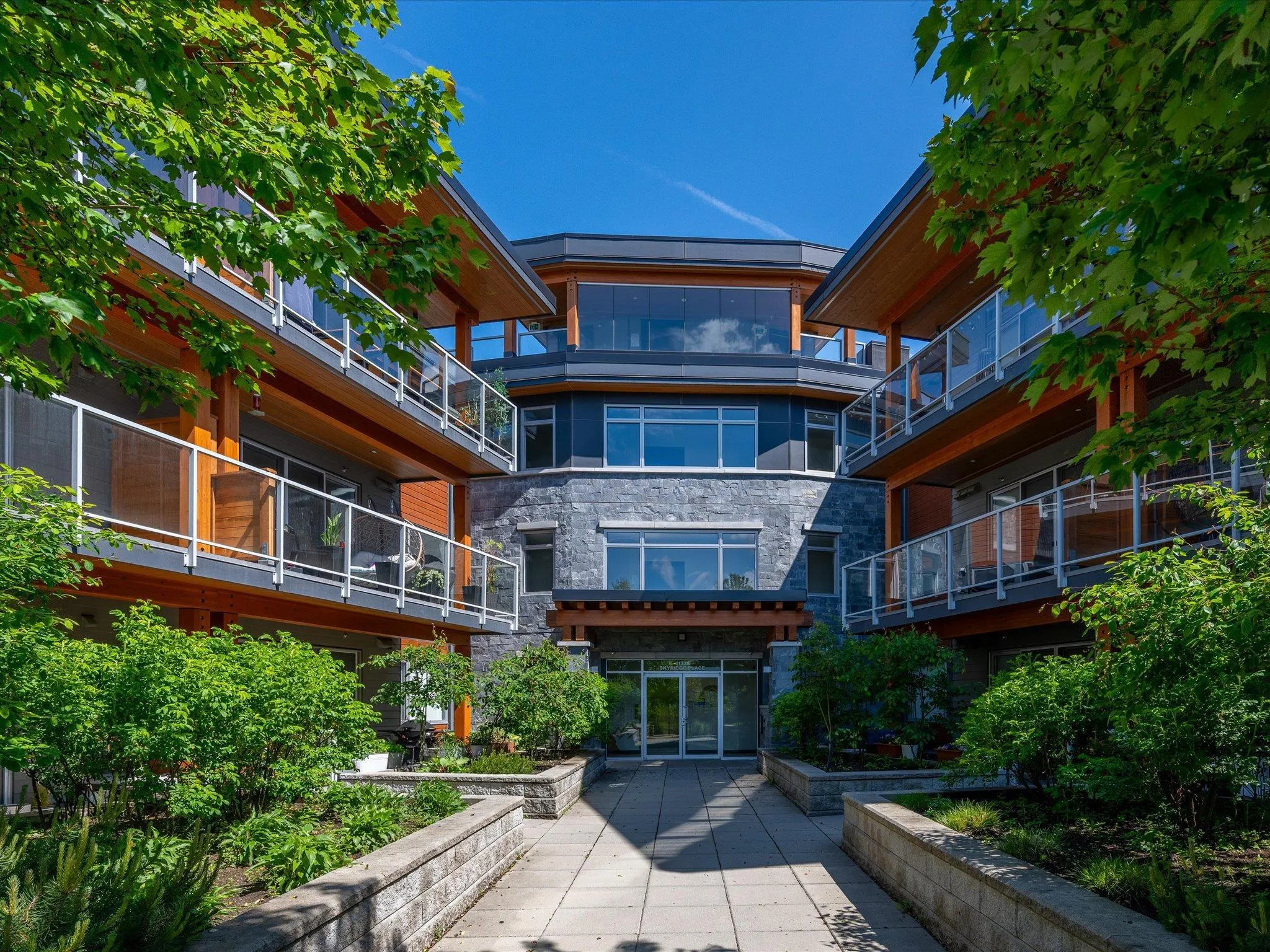 105 41328 Skyridge Place