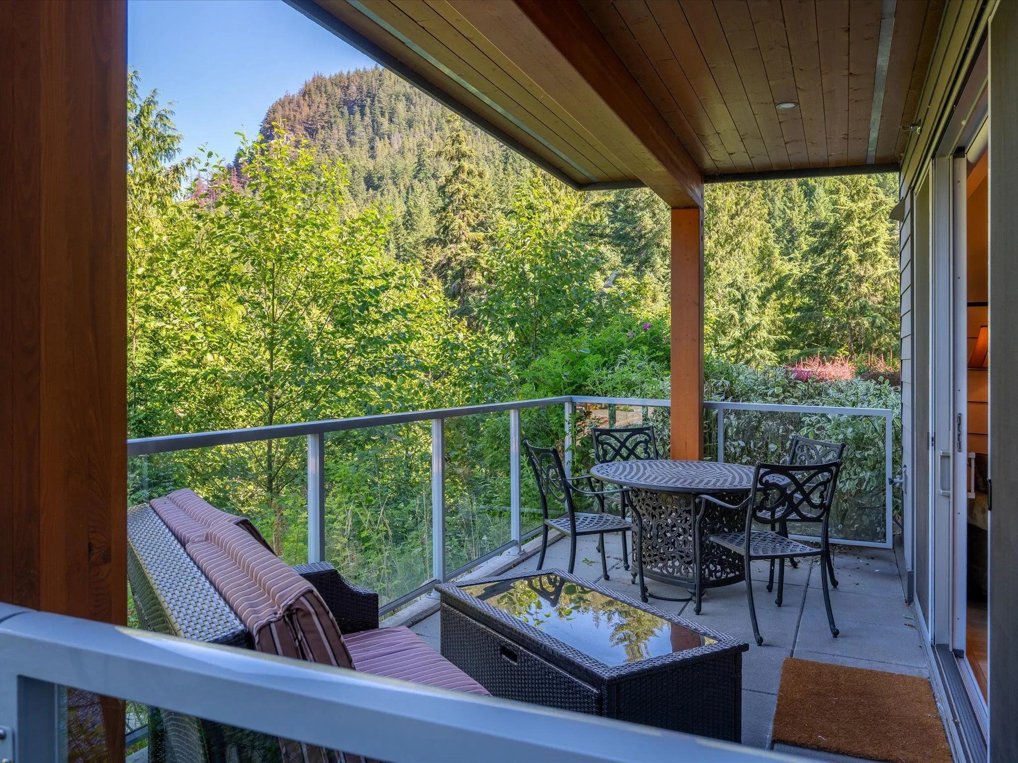 105 41328 Skyridge Place