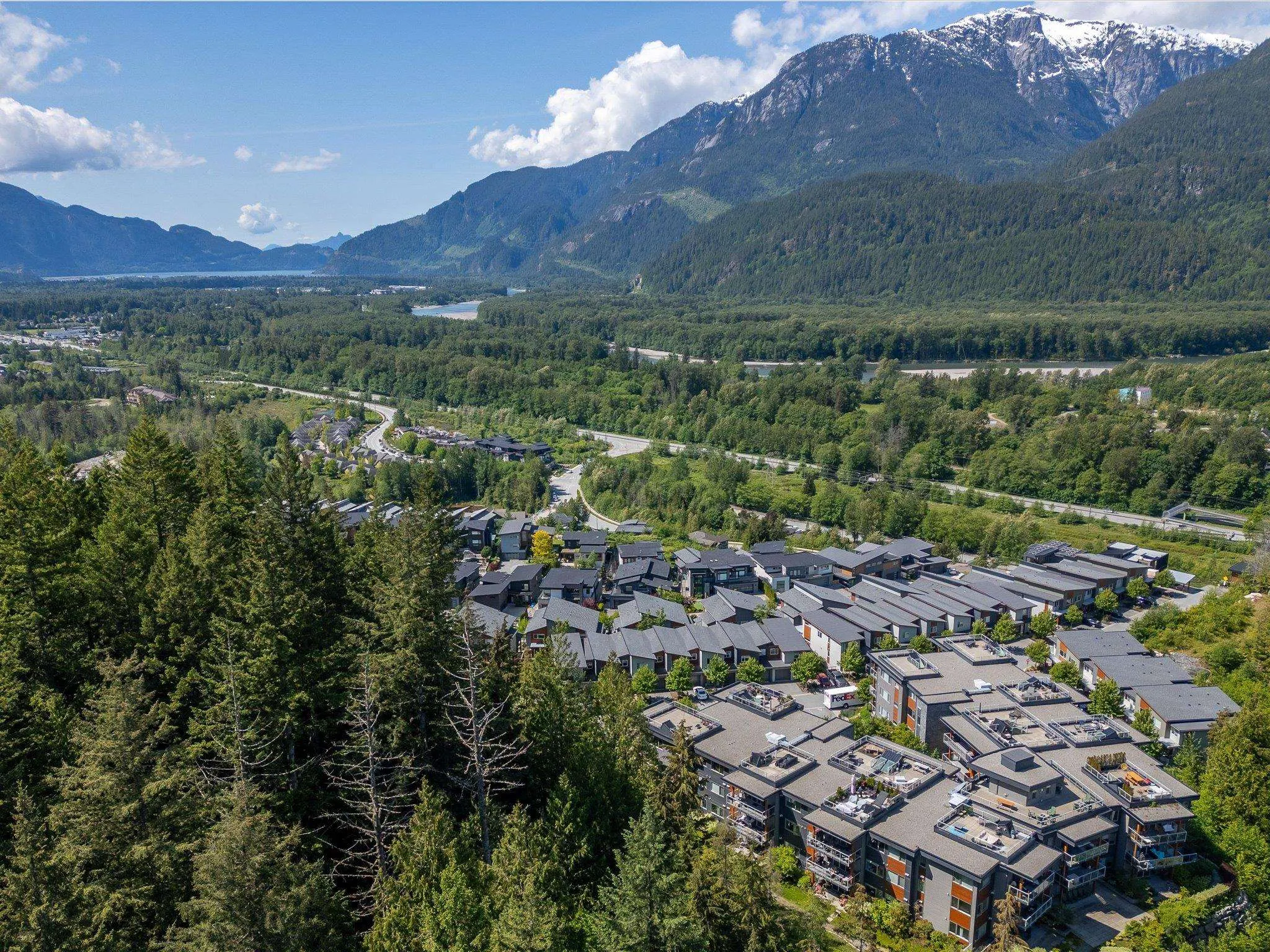 105 41328 Skyridge Place