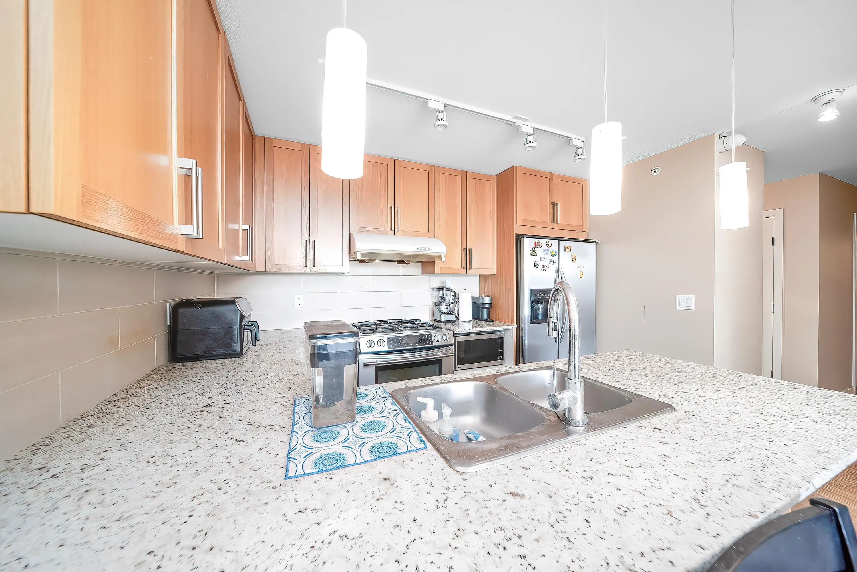 510 7088 Salisbury Avenue