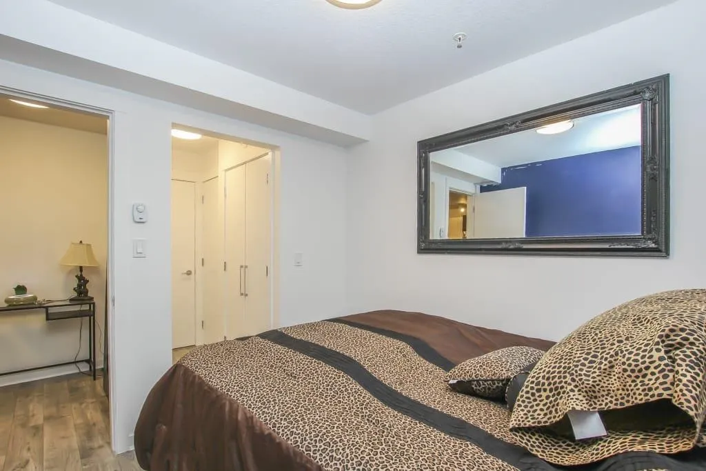 206 8695 160 Street
