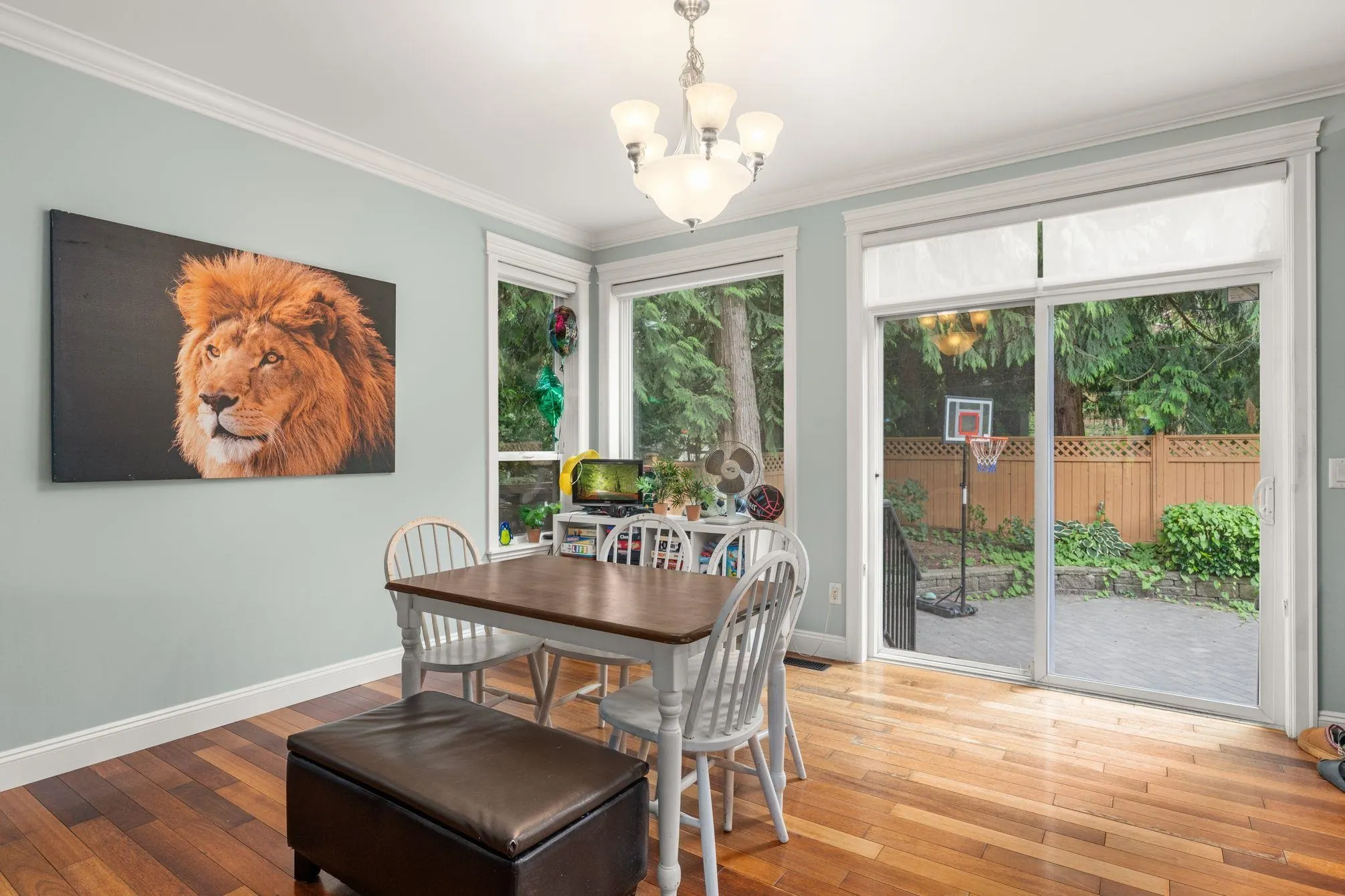 20752 Grade Crescent