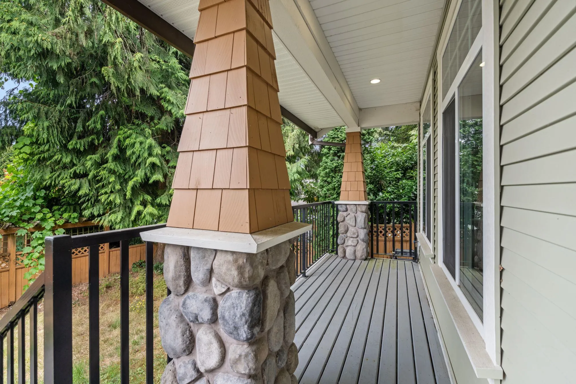 20752 Grade Crescent