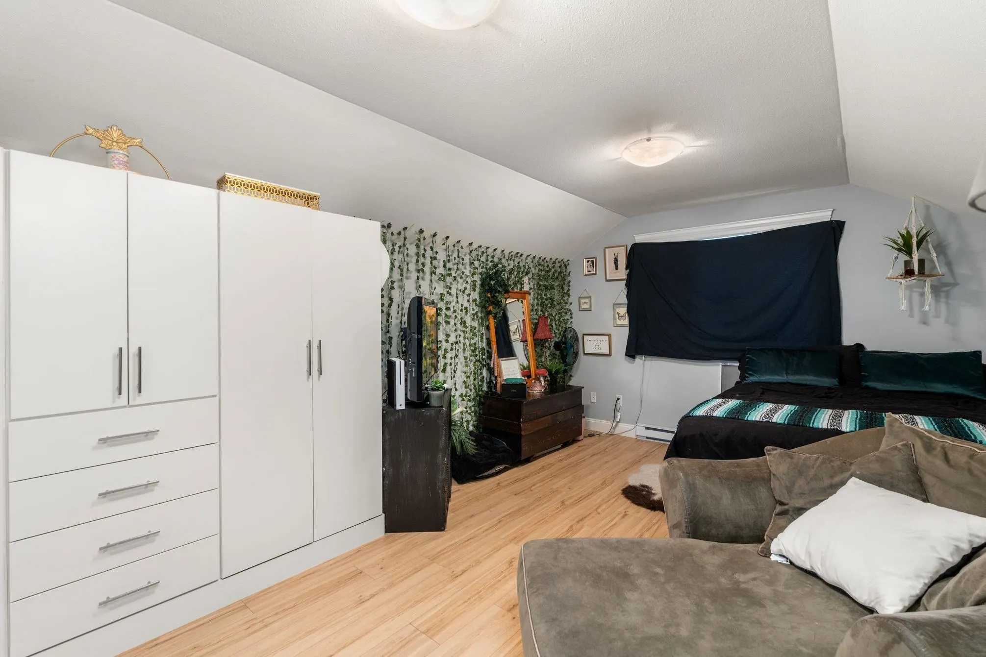 20752 Grade Crescent