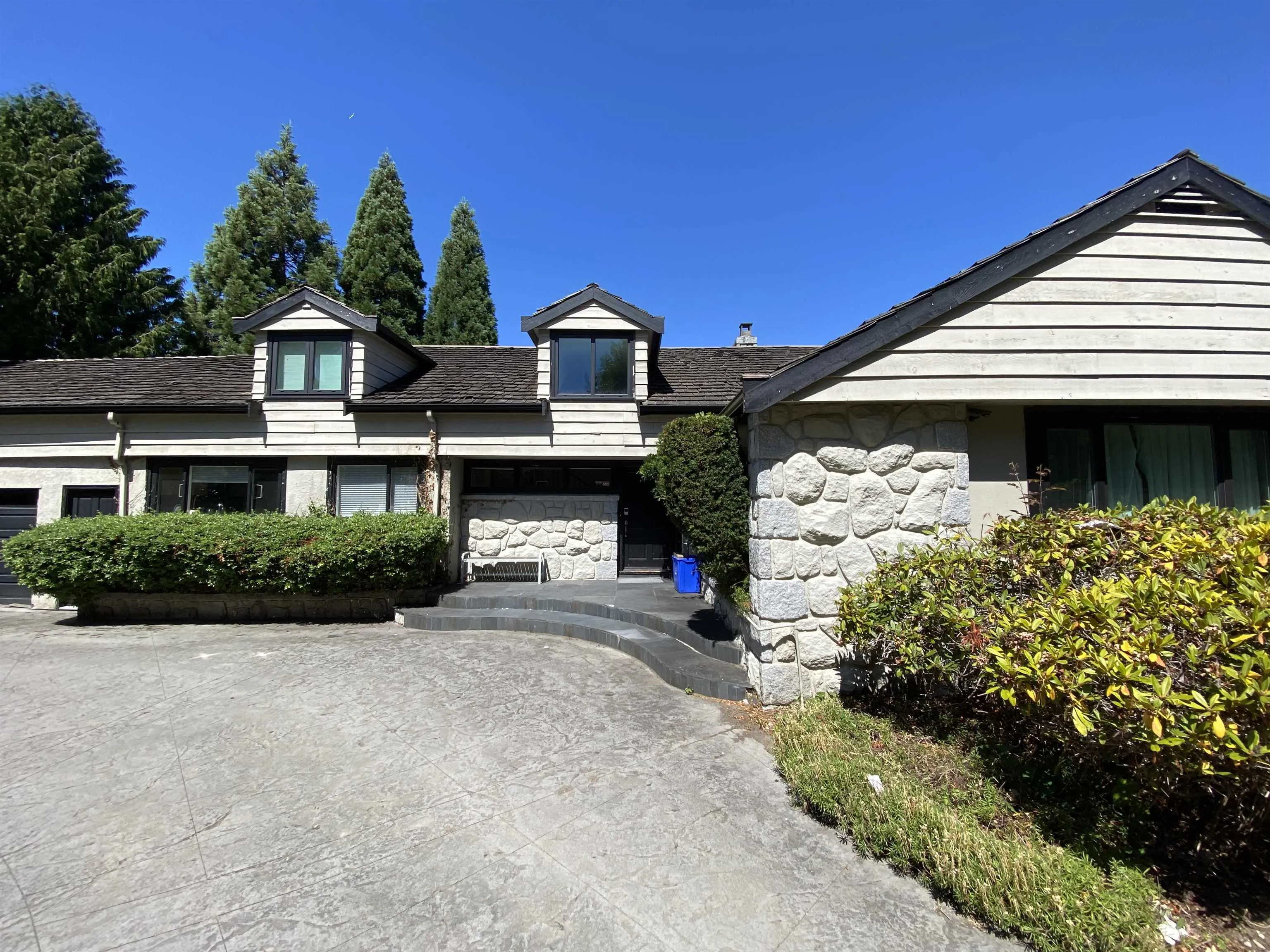 5975 Chancellor Boulevard