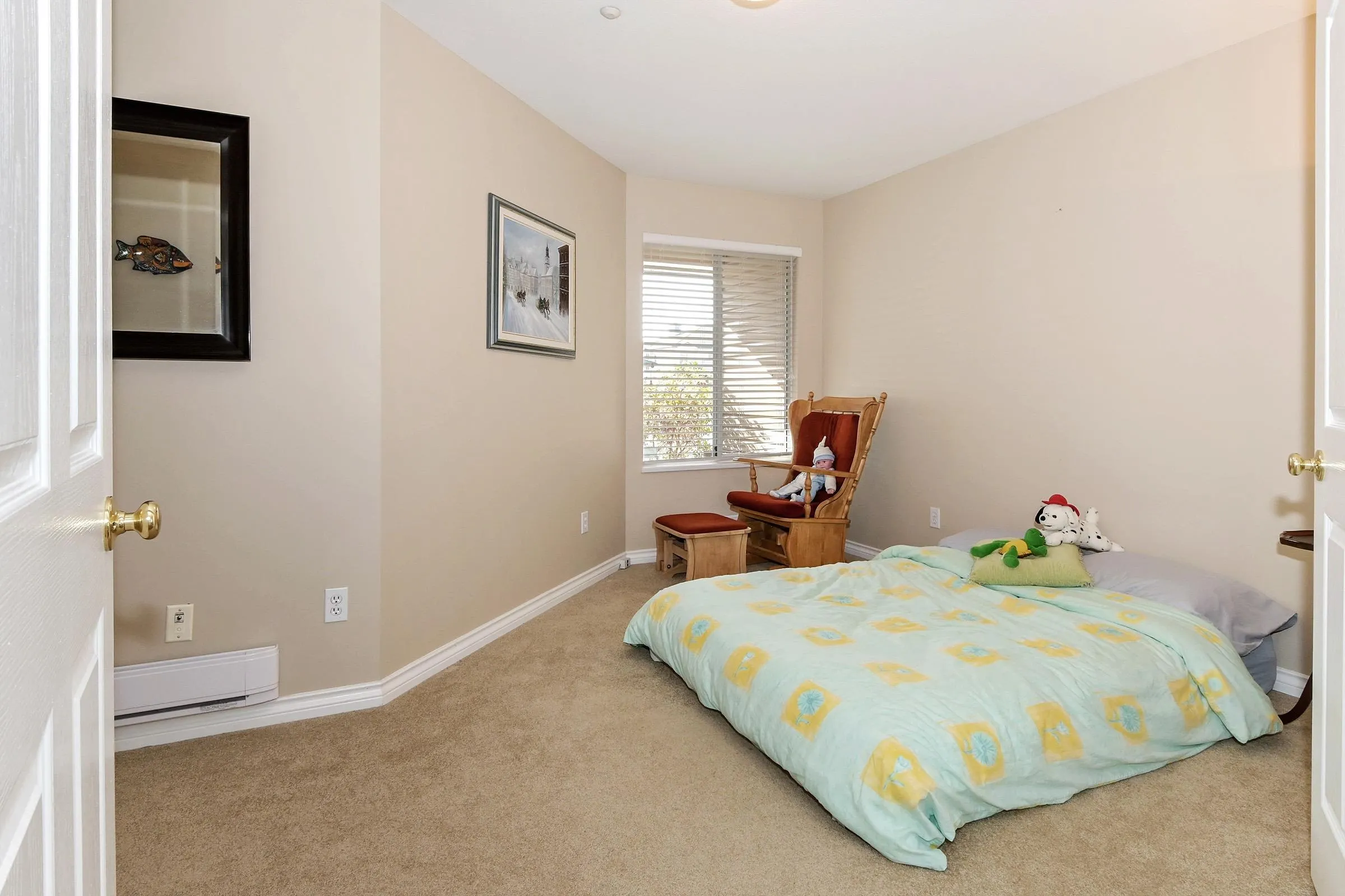 7 19060 Ford Road
