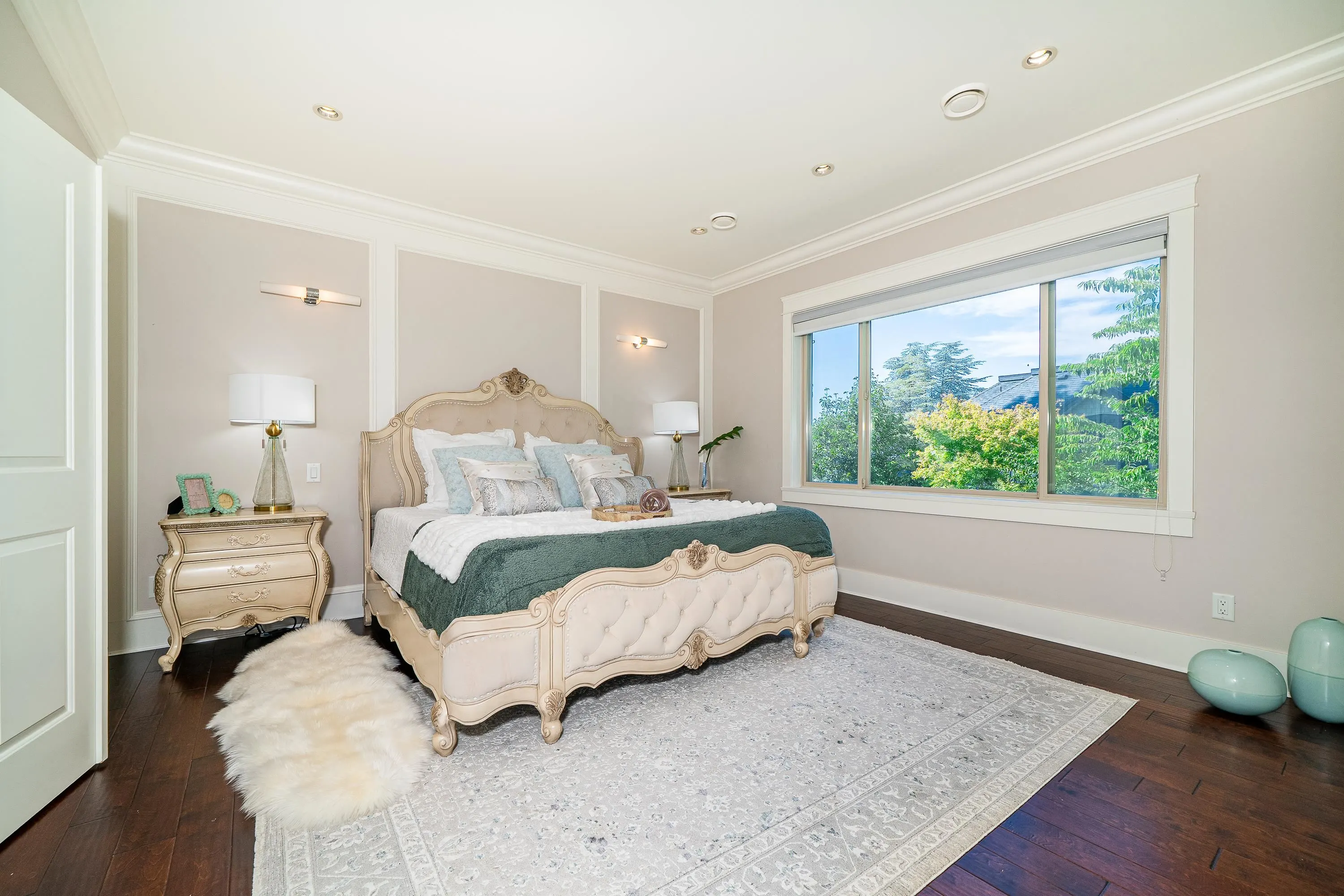 5631 Chemainus Drive