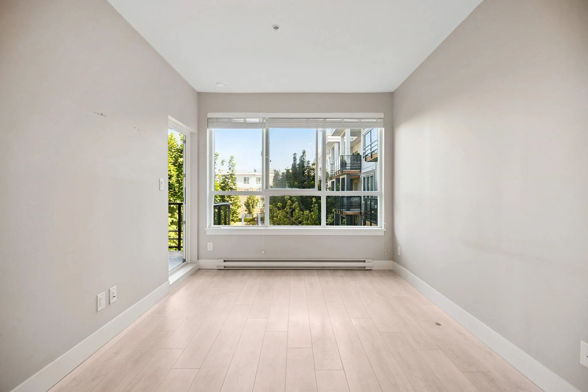 315 4690 Hawk Lane