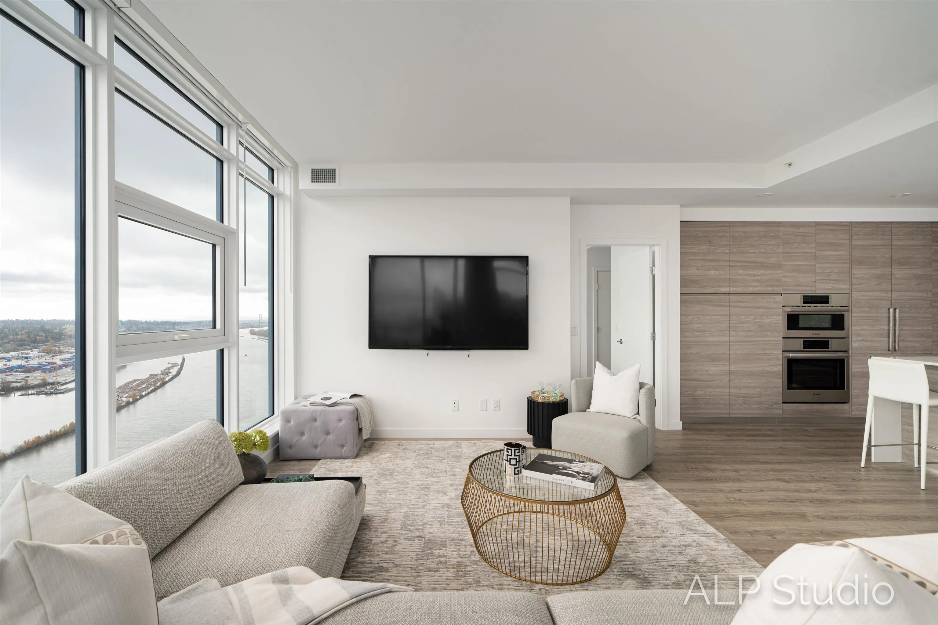 4405 680 Quayside Drive