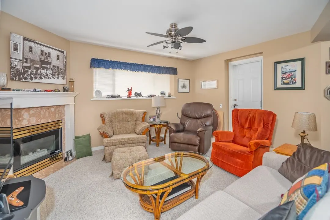 70 31406 Upper Maclure Road