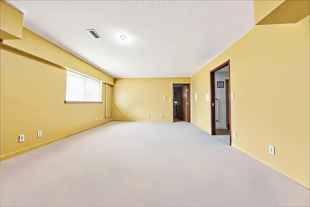 1238 Wise Court