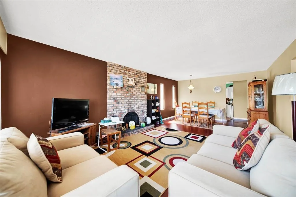 1238 Wise Court