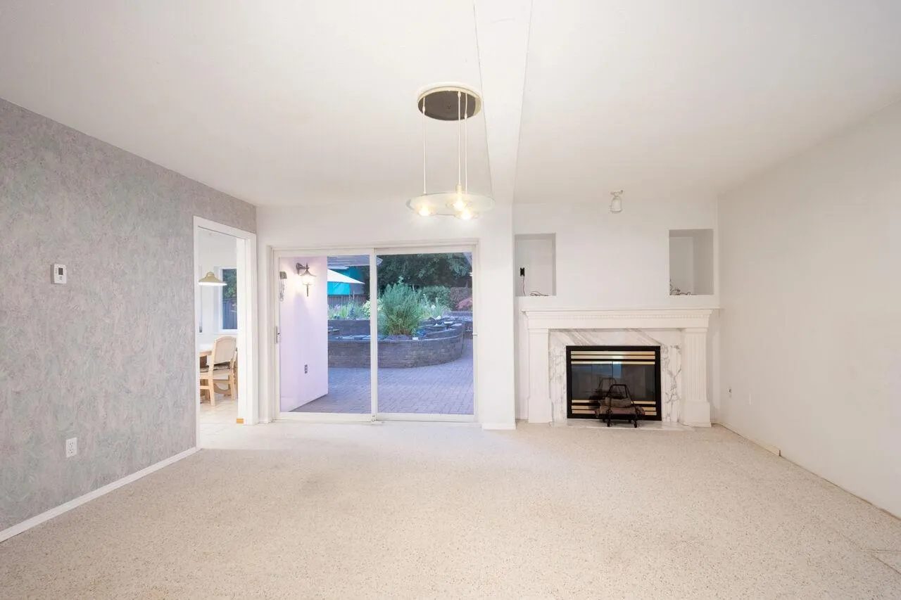 937 Westmount Drive