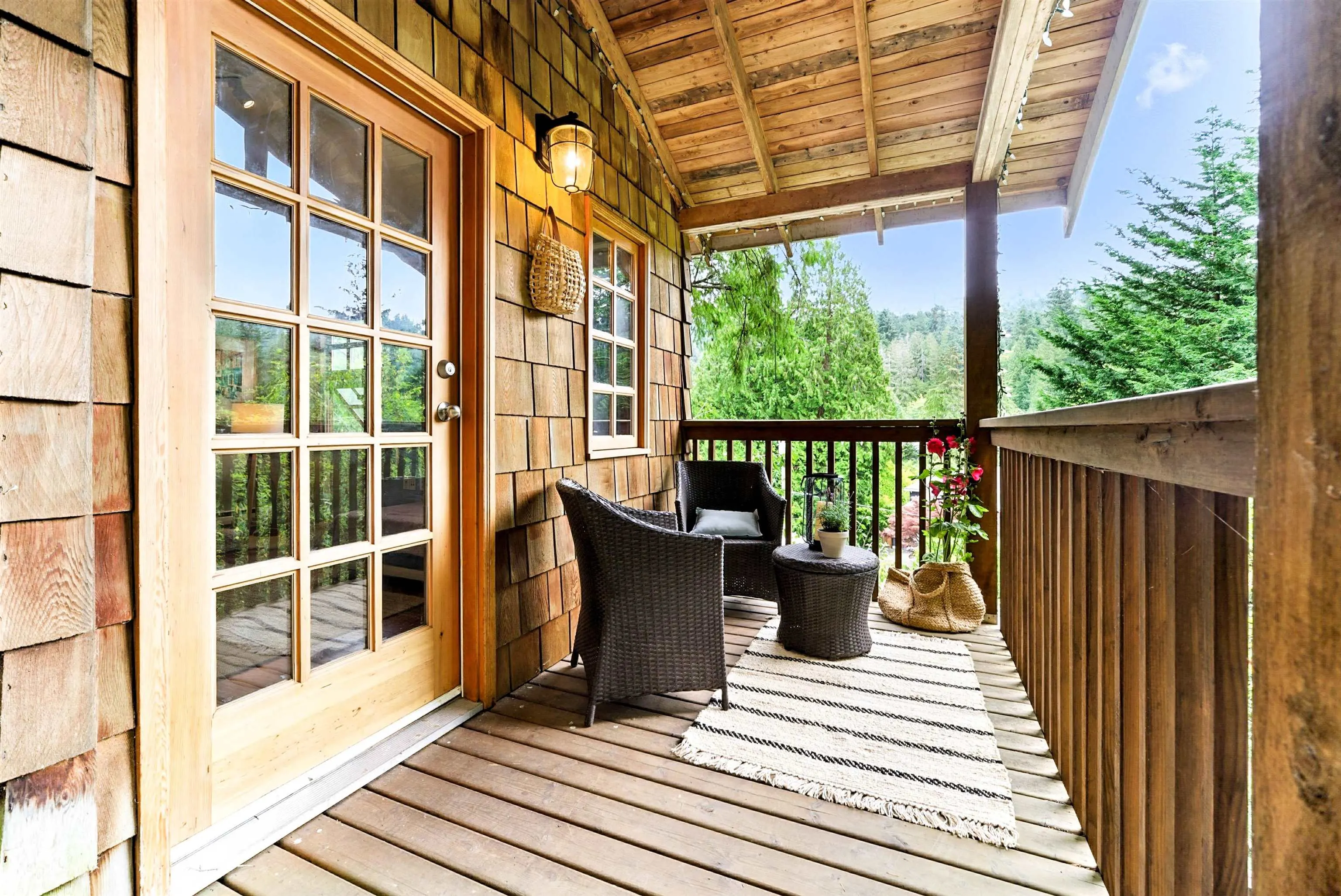 5621 Eagle Harbour Road