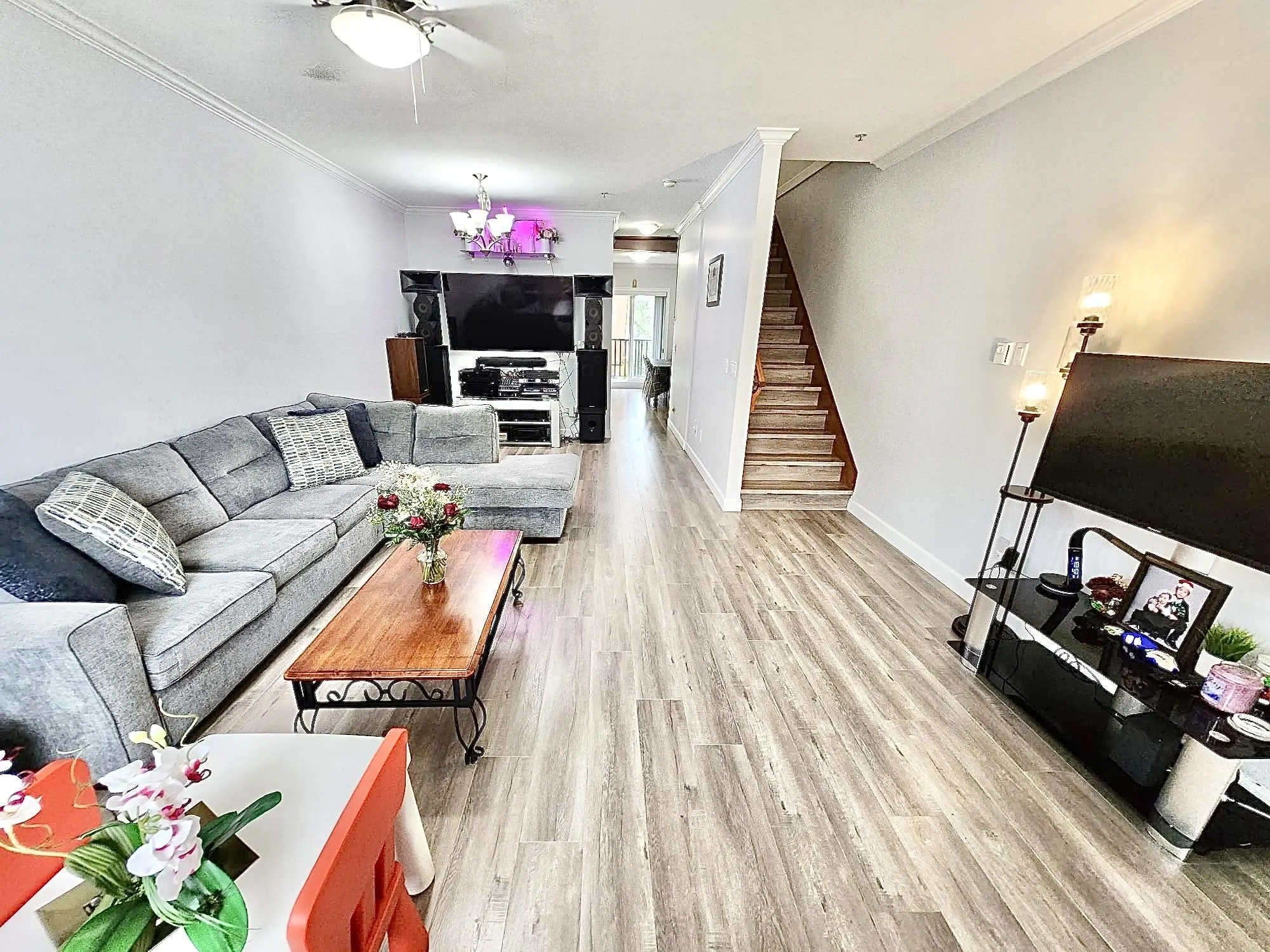 46 8633 159 Street