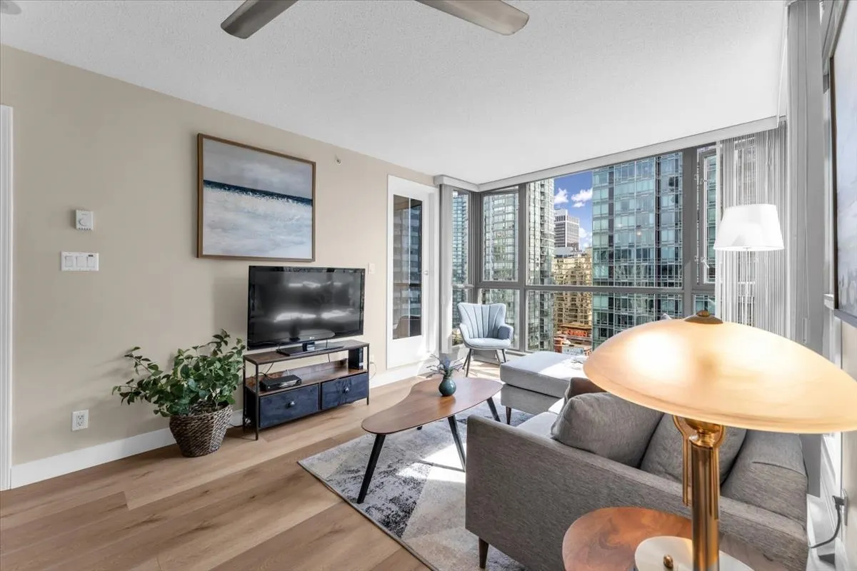 2011 1331 Alberni Street