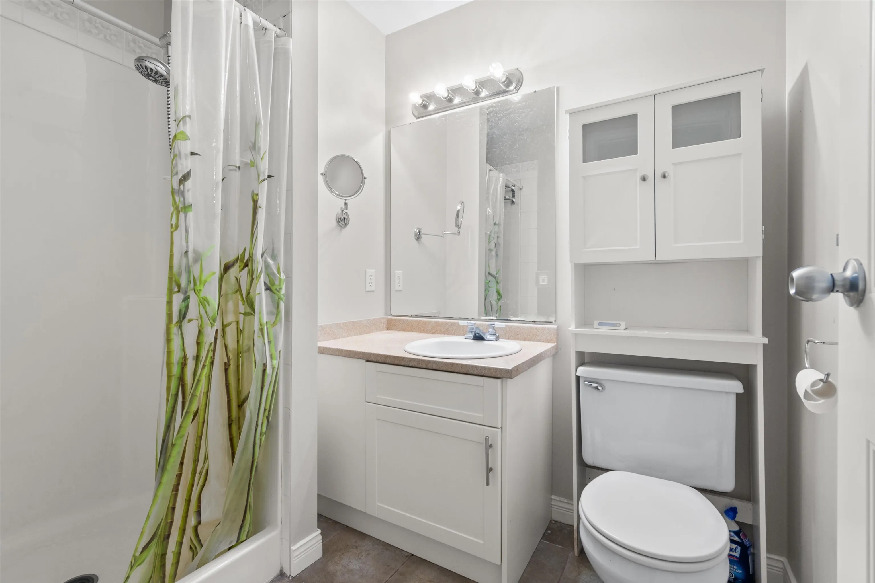 50 7715 Luckakuck Place