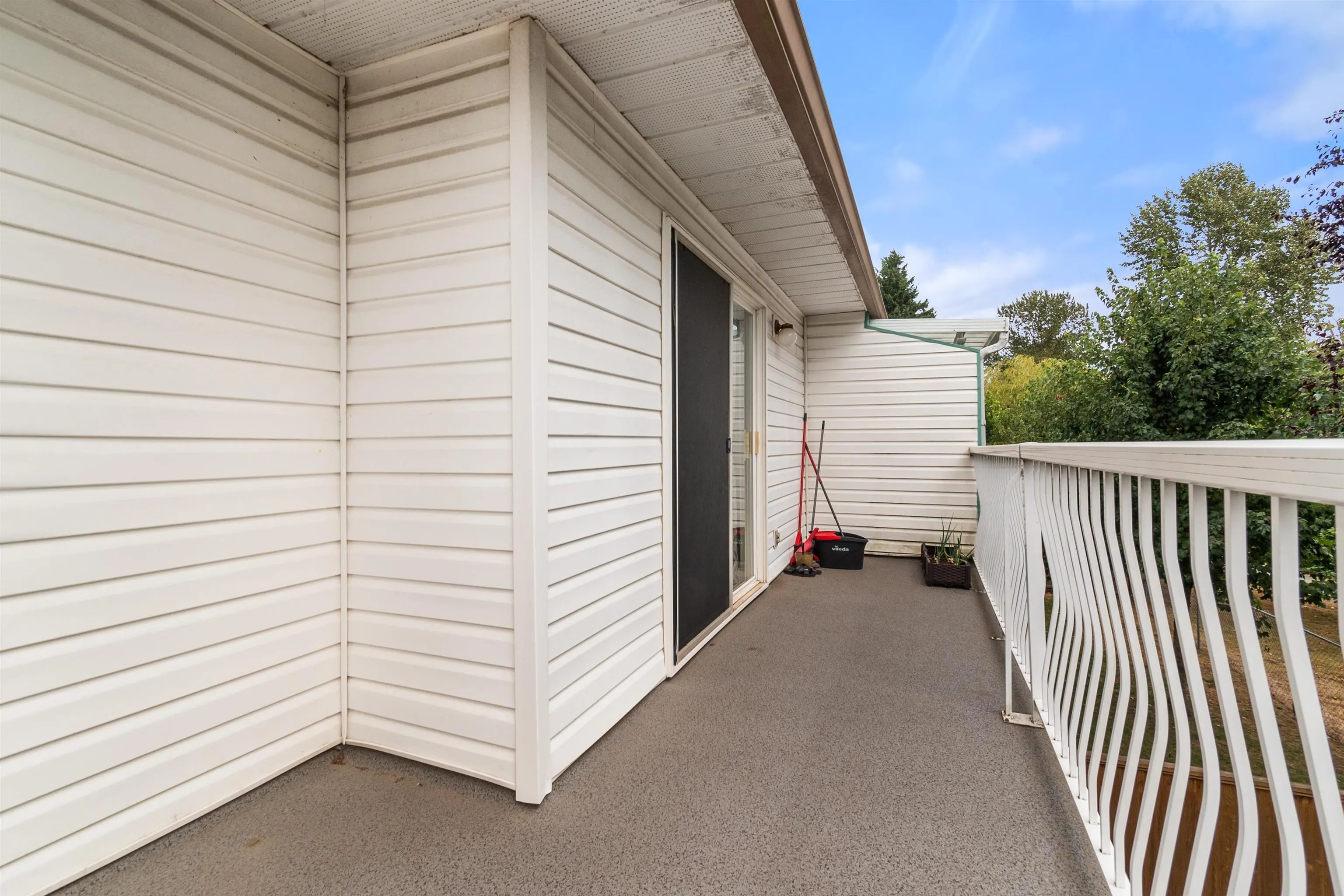 50 7715 Luckakuck Place