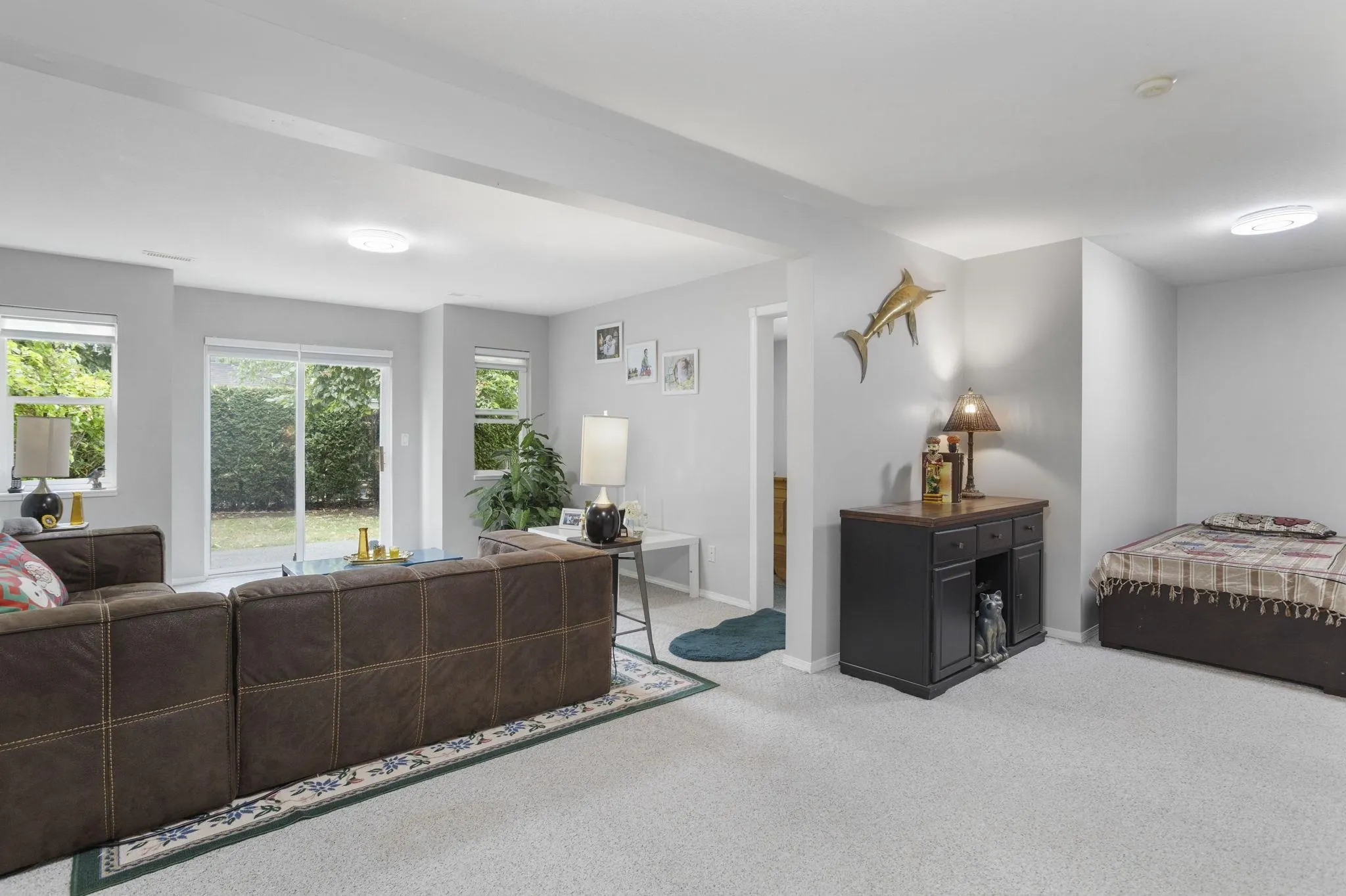 32 2525 Yale Court