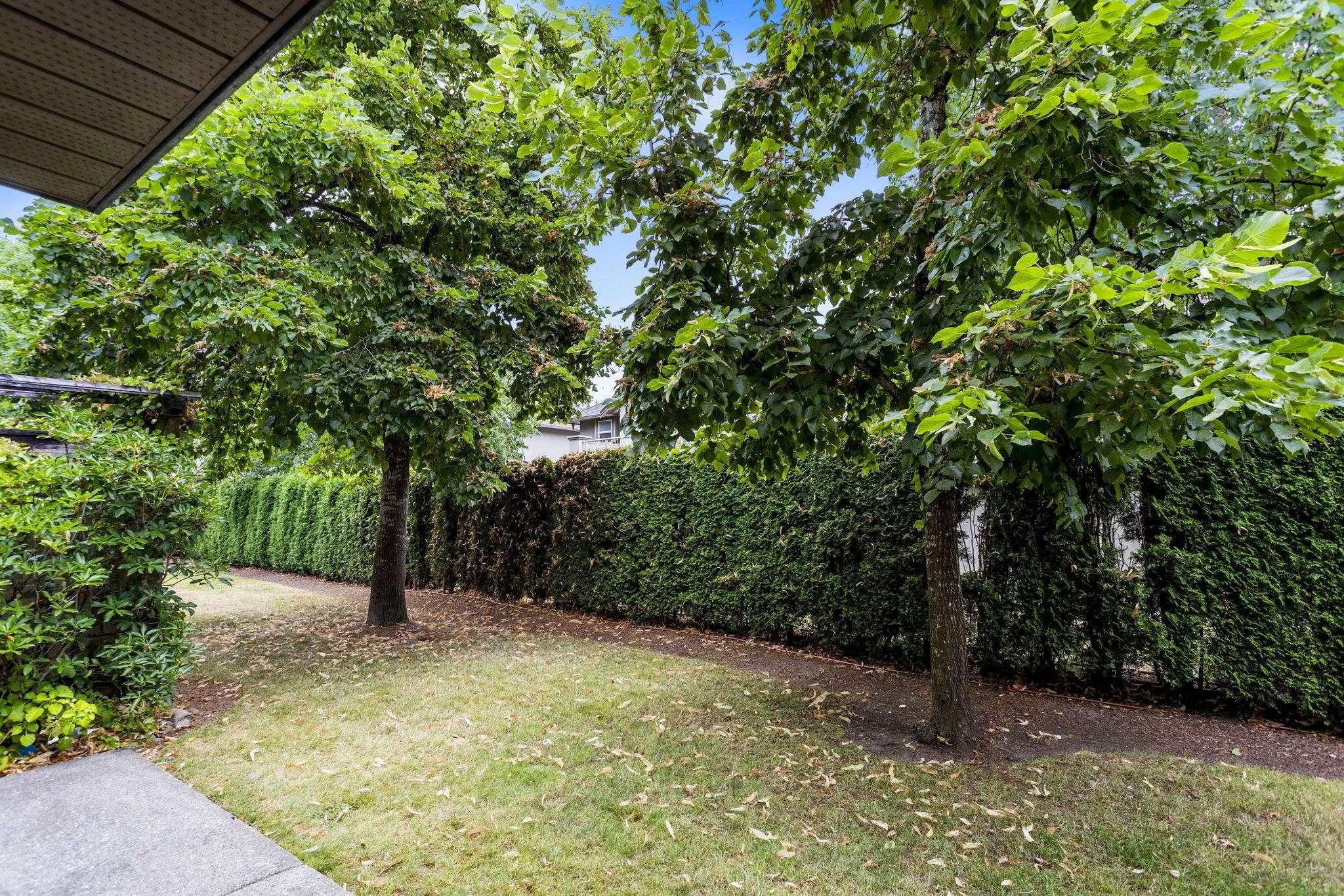 32 2525 Yale Court