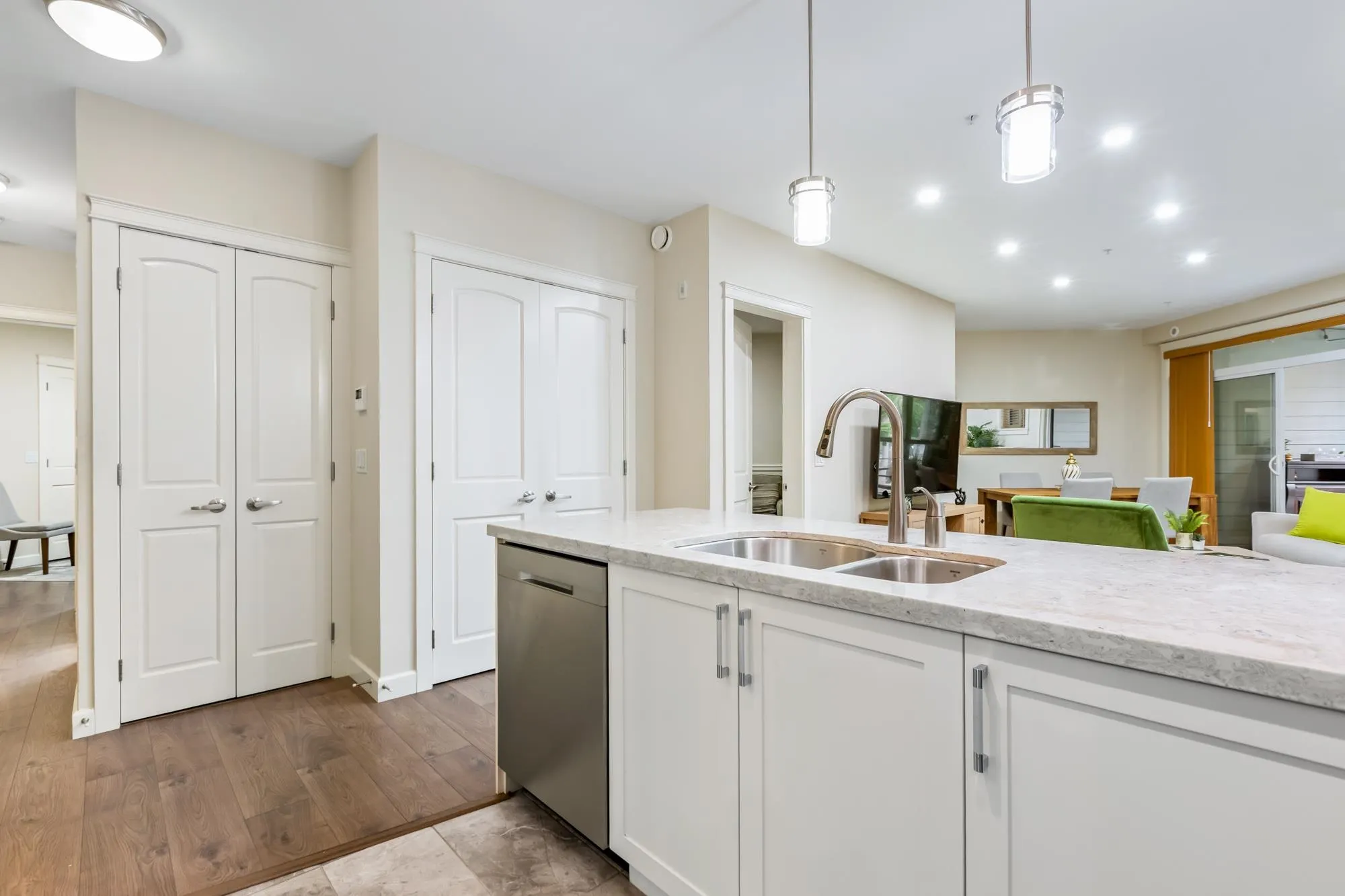 307 14588 Mcdougall Drive