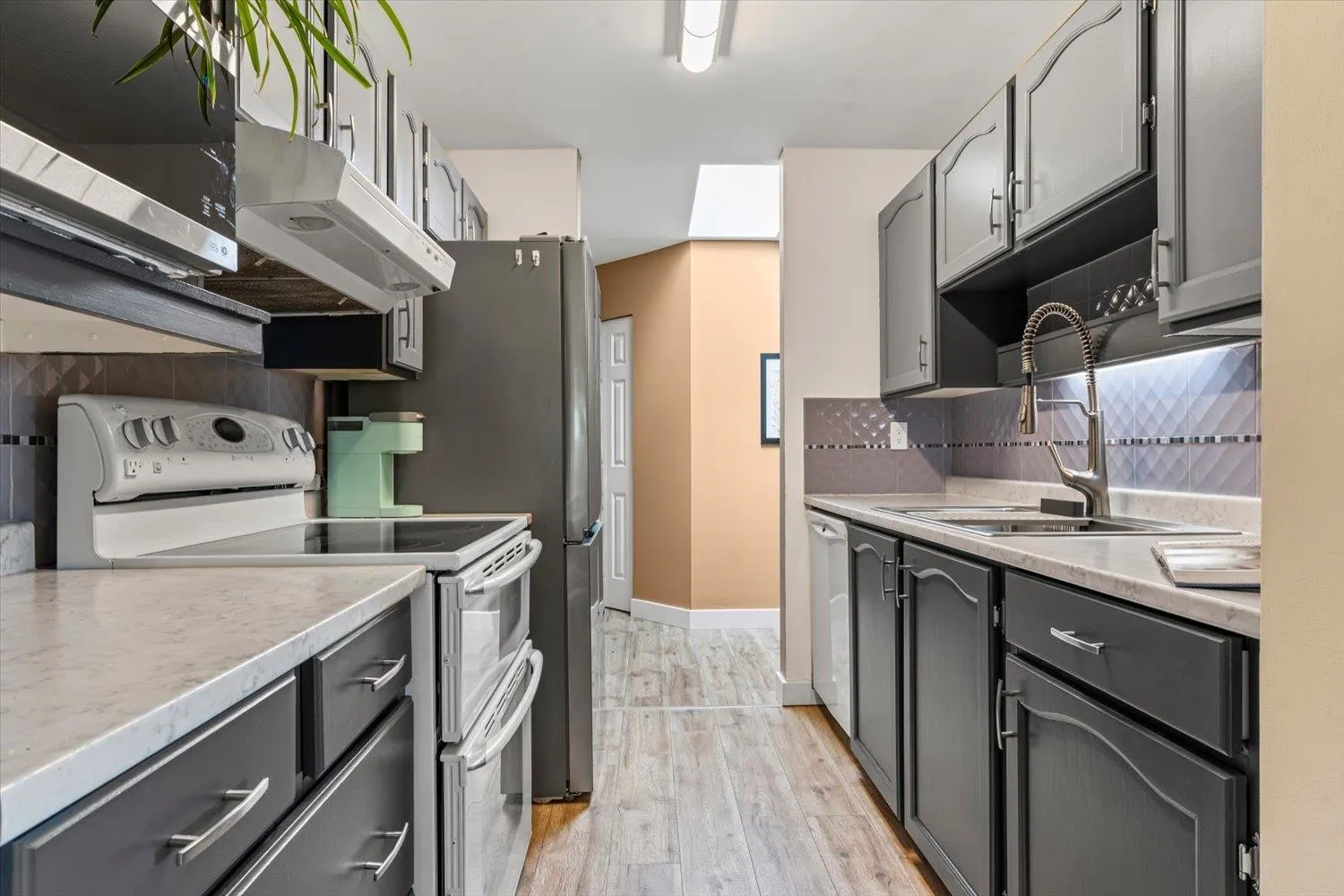 307 32669 George Ferguson Way
