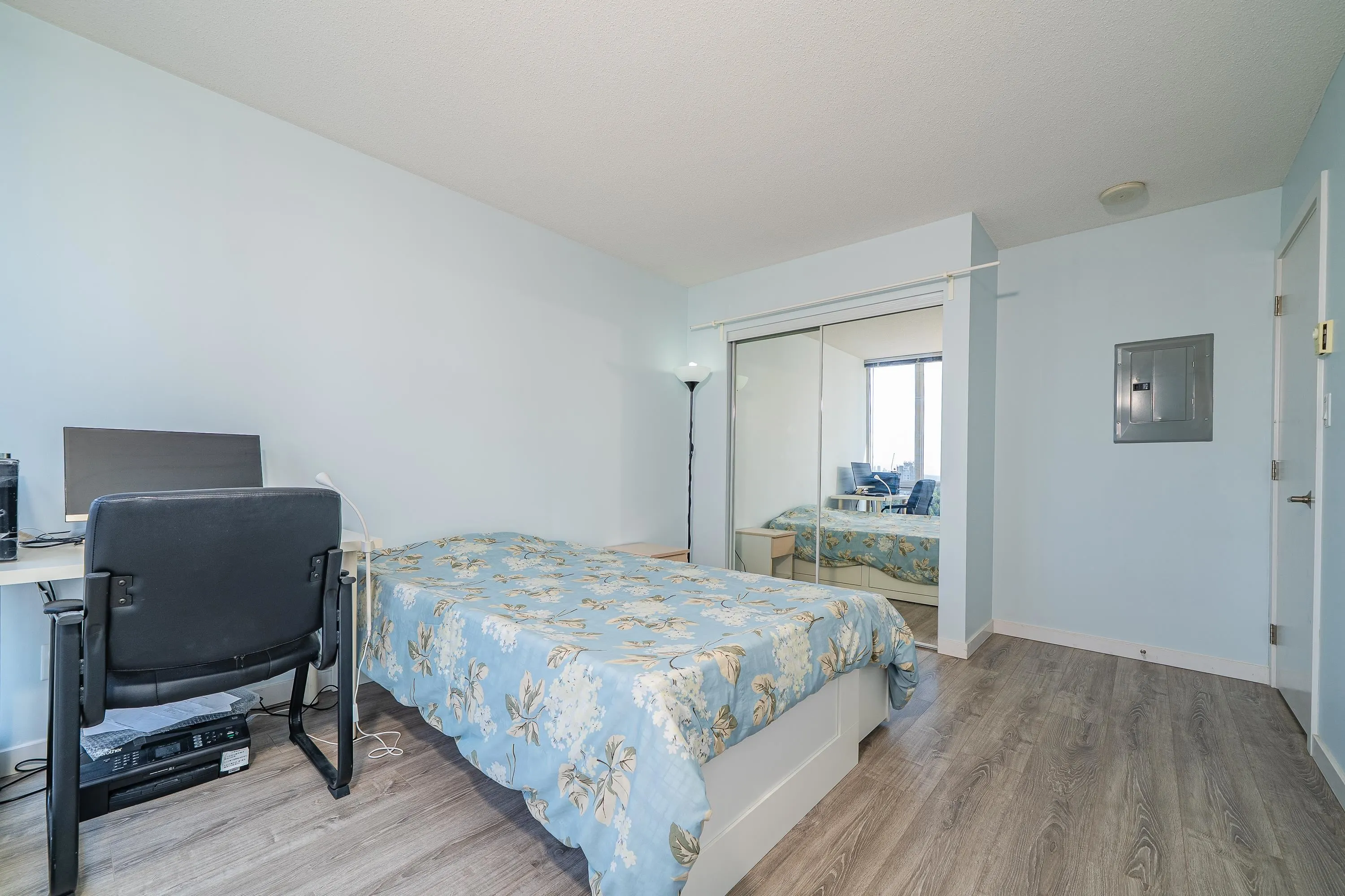 2303 13688 100 Avenue