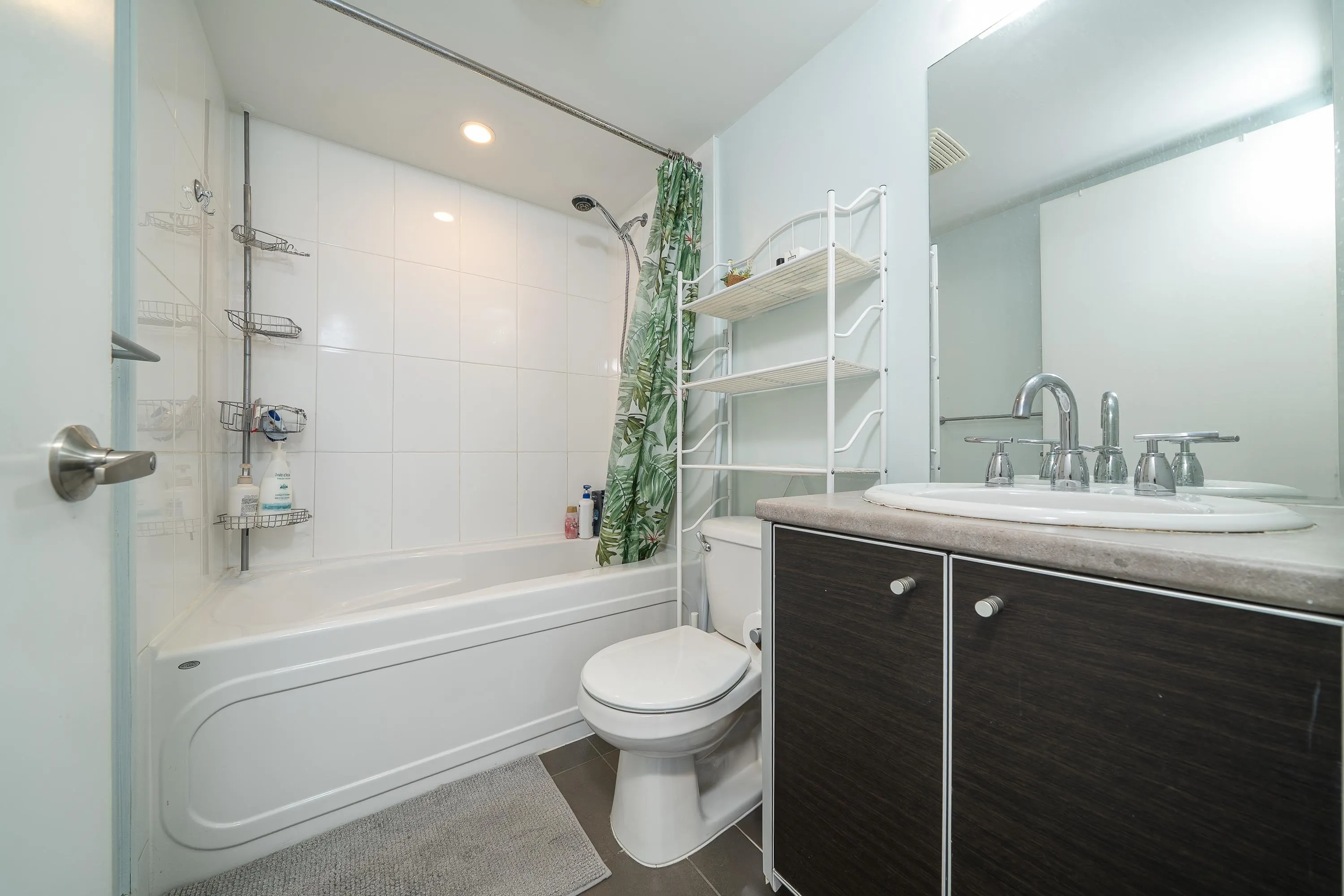 2303 13688 100 Avenue