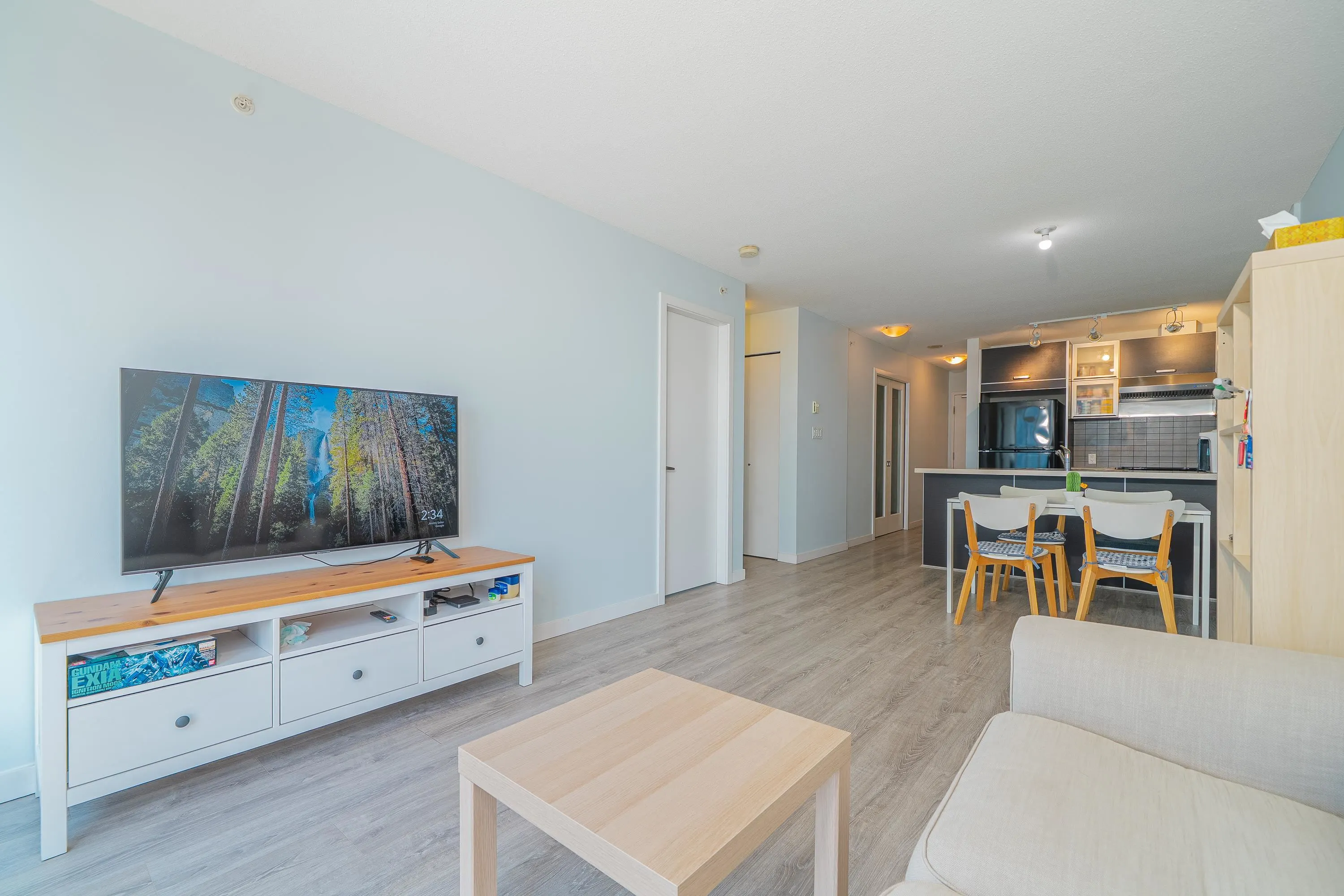 2303 13688 100 Avenue