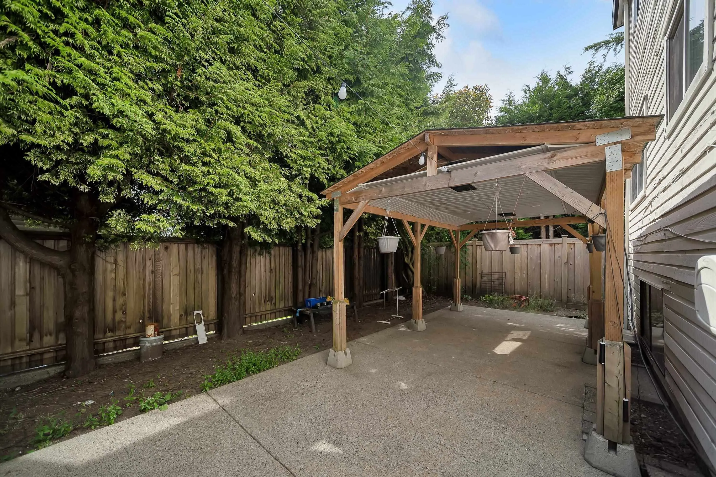 11196 Monroe Drive