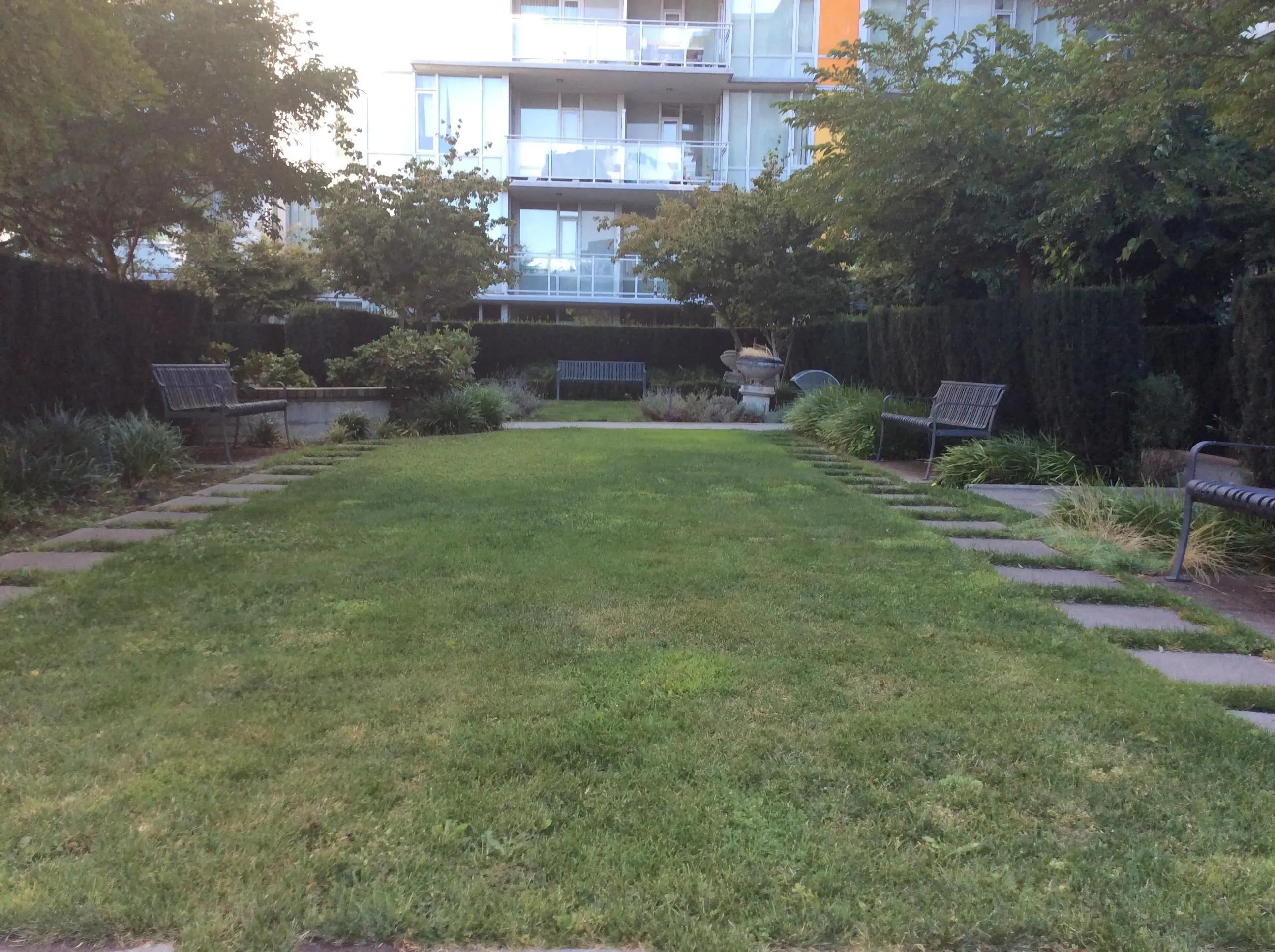 506 8628 Hazelbridge Way