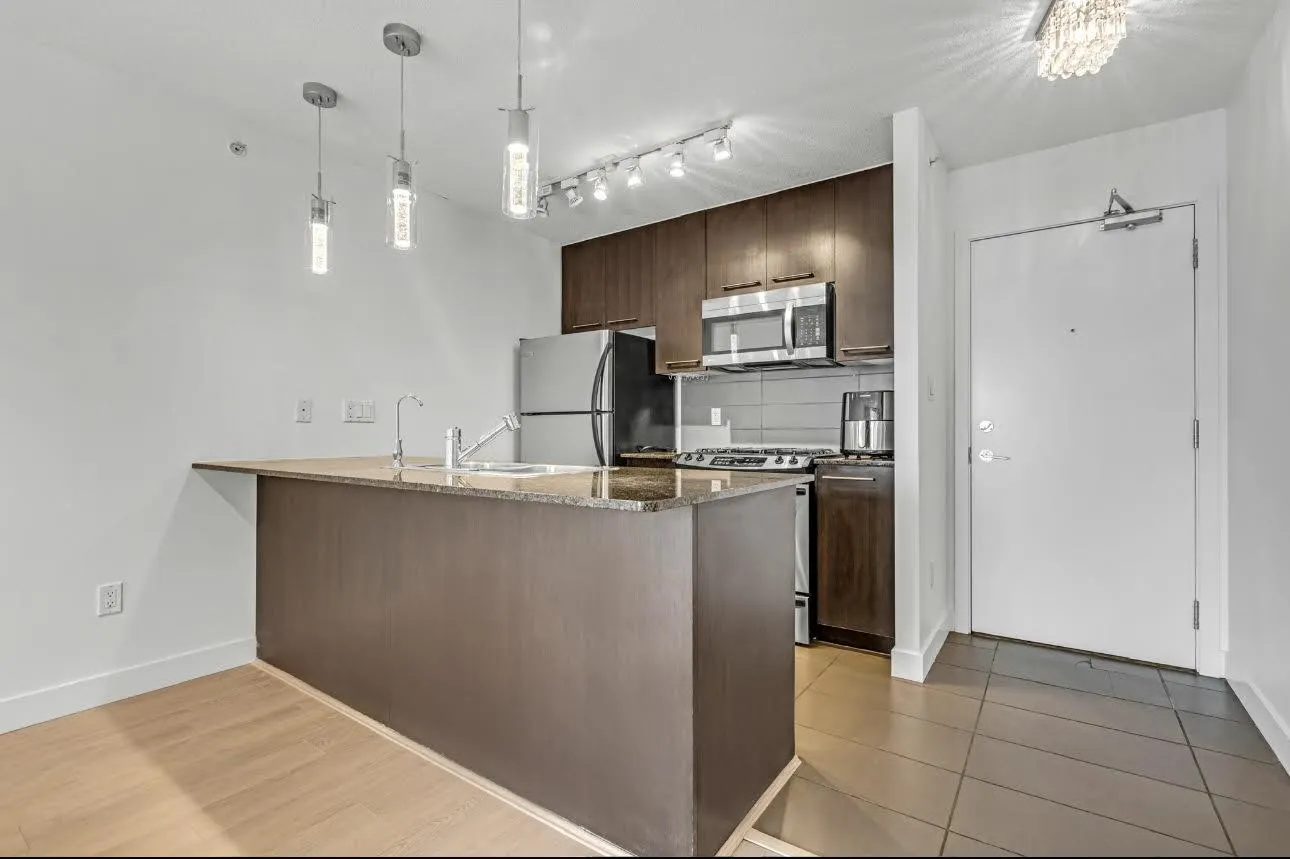 2979 Glen Drive