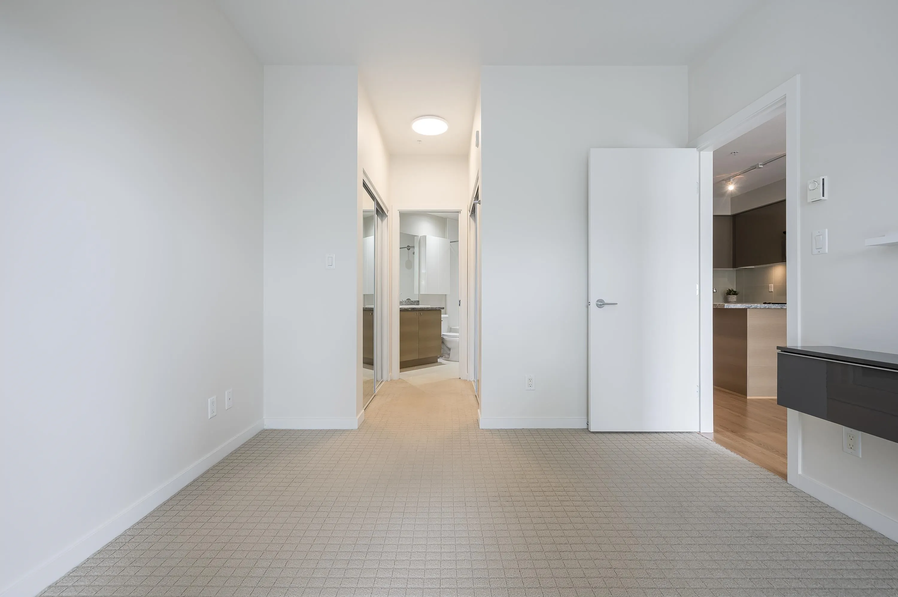 310 6430 194 Street