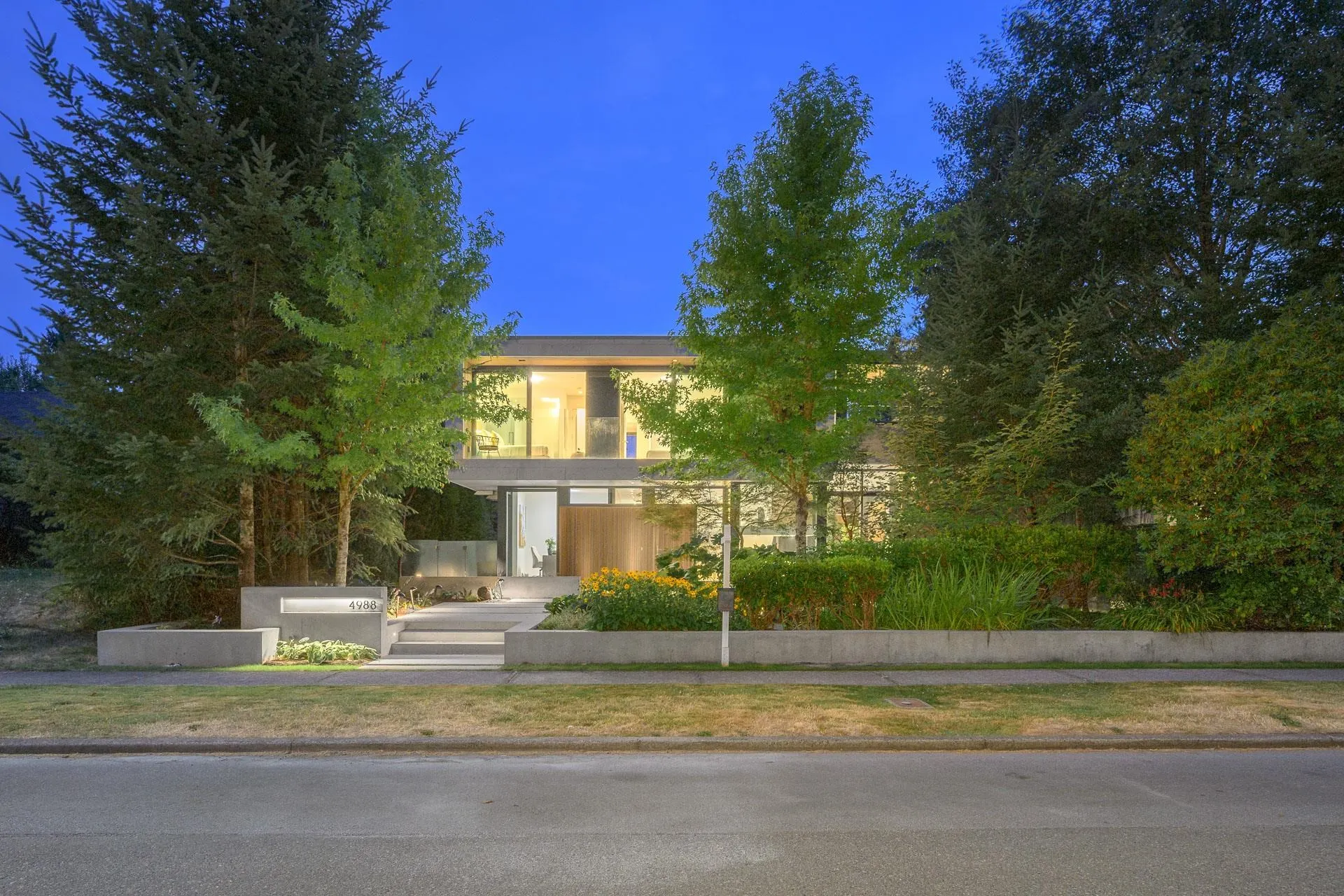 4988 Chancellor Boulevard