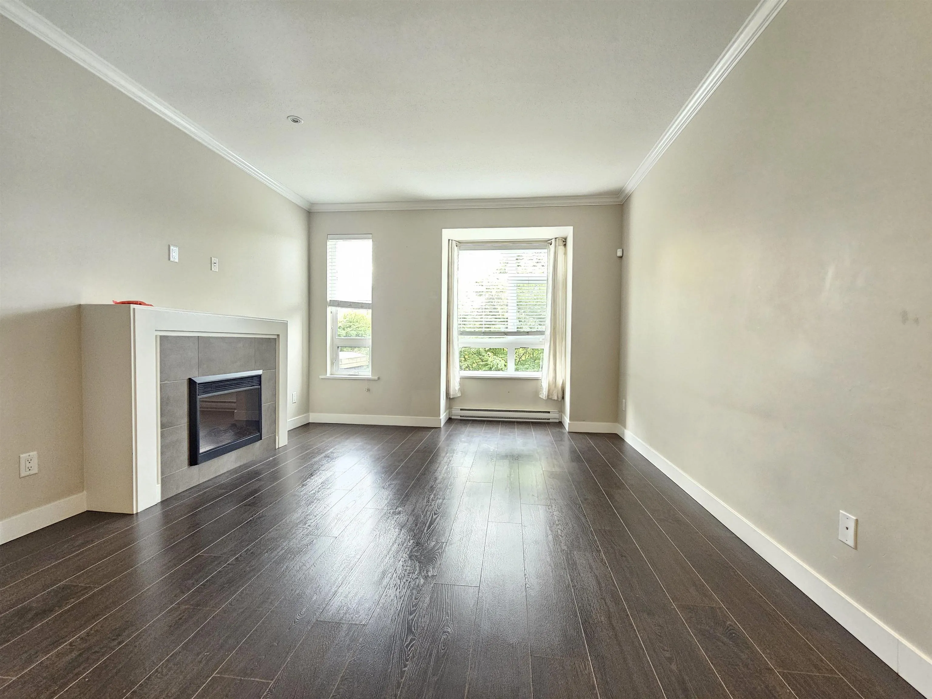 122 5888 144 Street